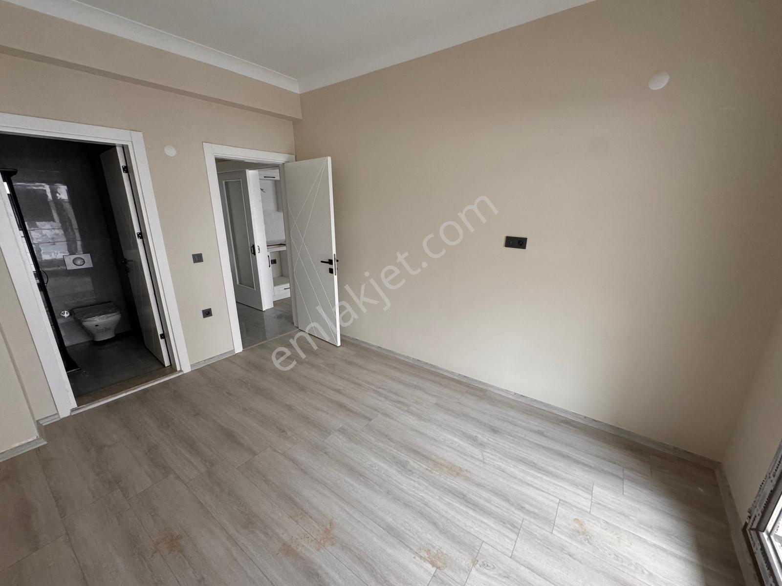 Edremit Çamlıbelde Site İçinde Kapalı Otoparklı 2+1 Daireler - Görsel 12