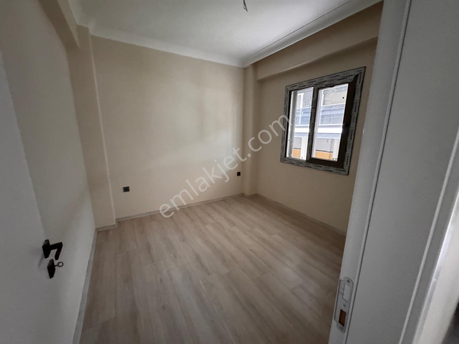 Edremit Çamlıbelde Site İçinde Kapalı Otoparklı 2+1 Daireler - Görsel 17