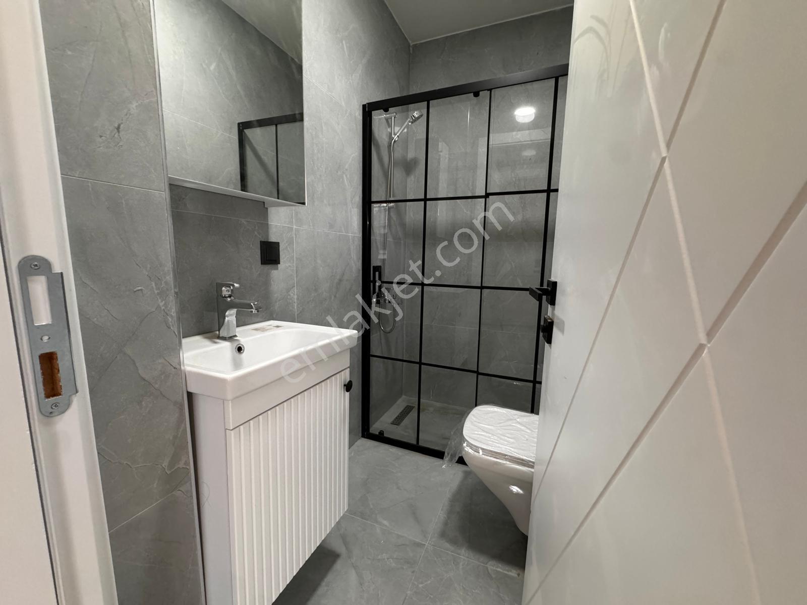 Edremit Çamlıbelde Site İçinde Kapalı Otoparklı 2+1 Daireler - Görsel 7