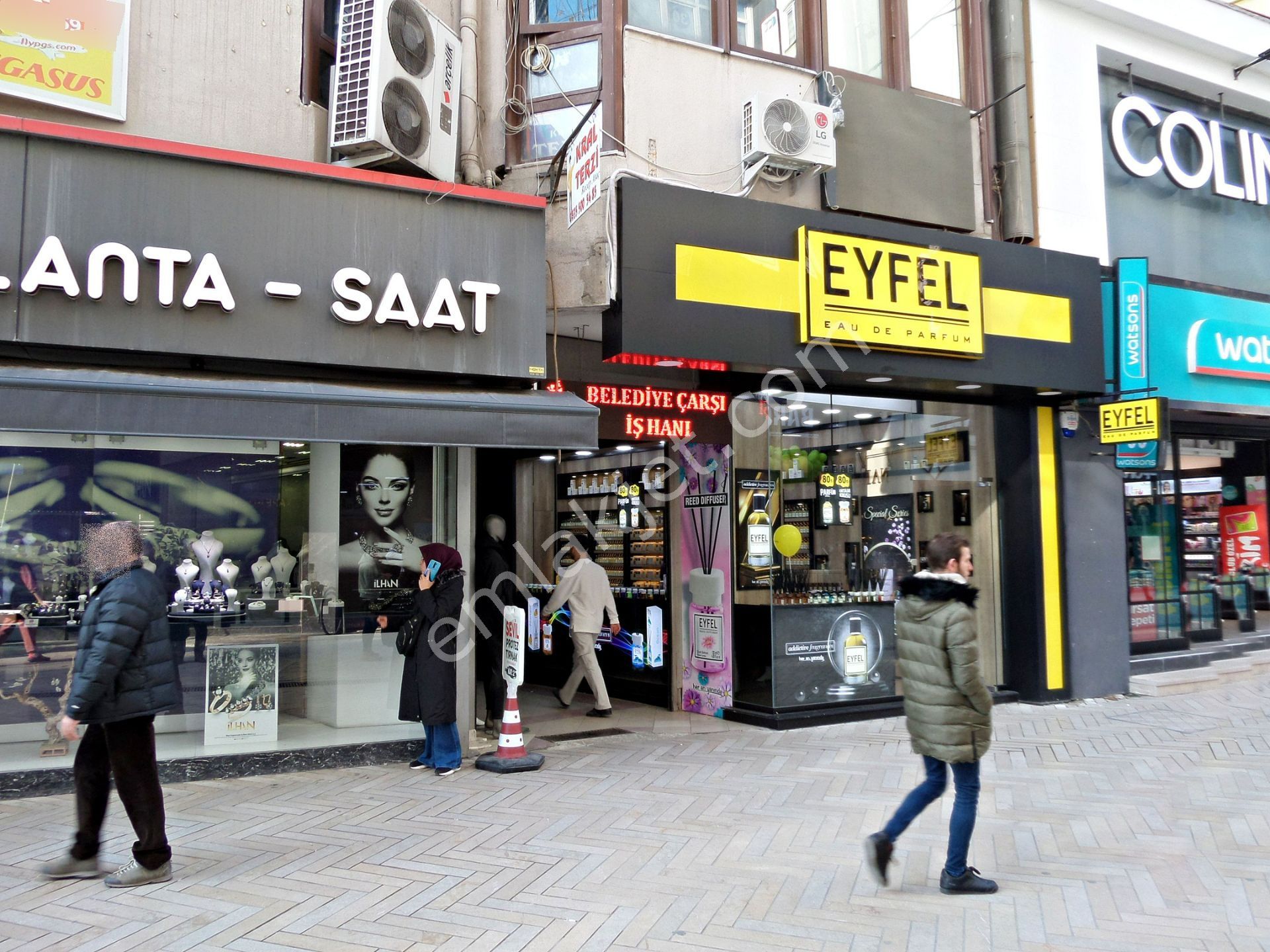 İzmit Fethiye Cd. Belediye İş Hanında Eşyalı Kiralık Ofis/büro