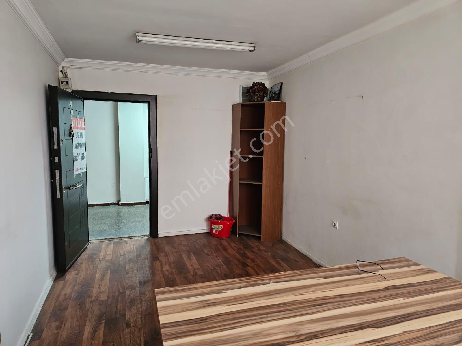 İzmit Fethiye Cd. Belediye İş Hanında Eşyalı Kiralık Ofis/büro - Görsel 3