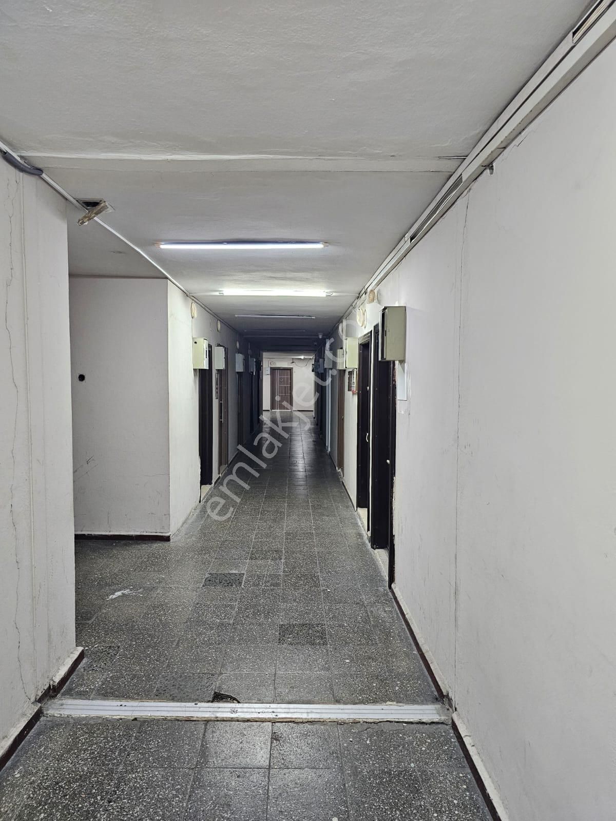 İzmit Fethiye Cd. Belediye İş Hanında Eşyalı Kiralık Ofis/büro - Görsel 9