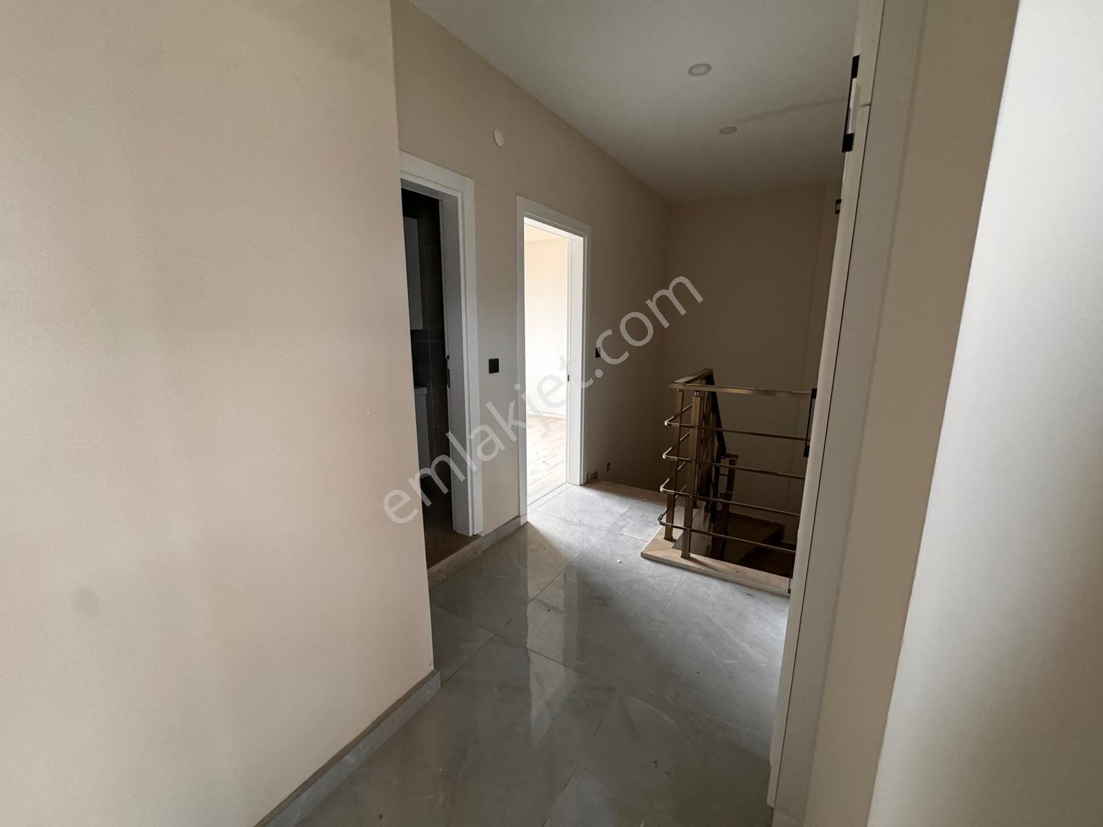 Edremit Çamlıbelde Site İçinde Kapalı Otopark 3+1 Dubleks Daire - Görsel 2