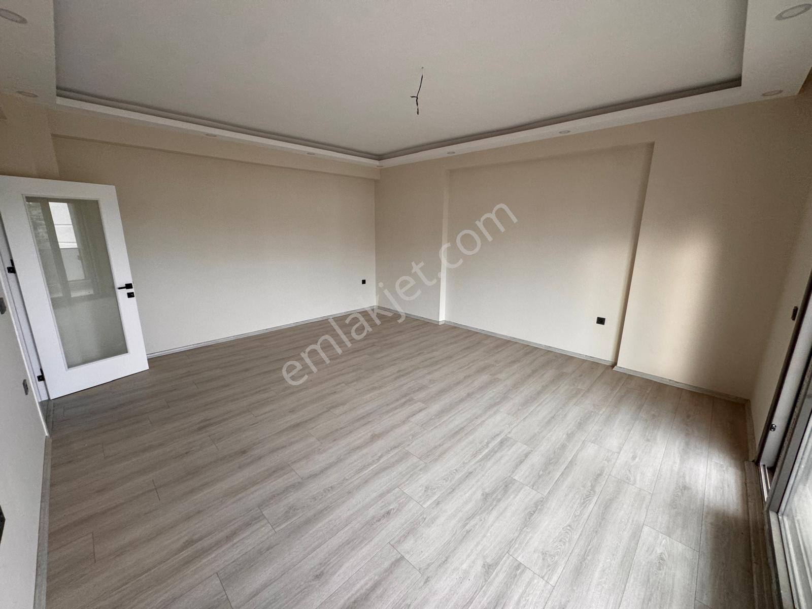 Edremit Çamlıbelde Site İçinde Kapalı Otopark 3+1 Dubleks Daire - Görsel 8