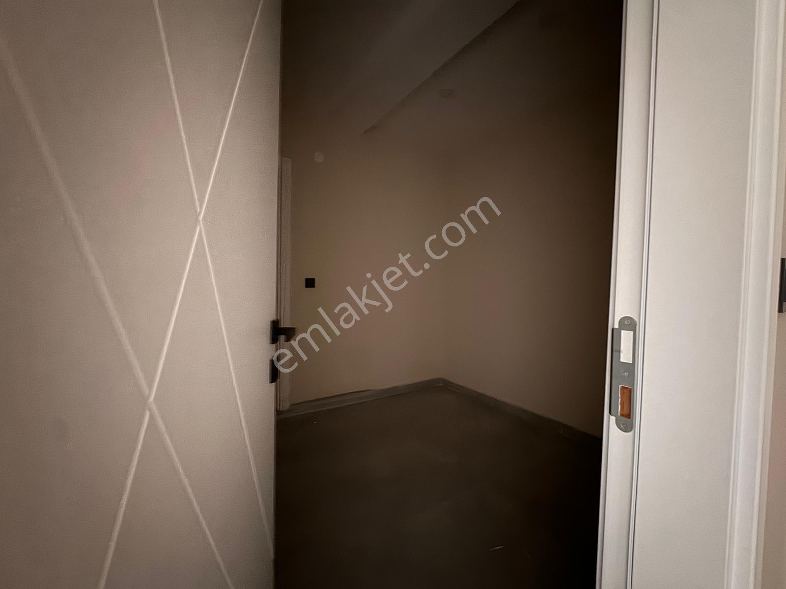 Edremit Çamlıbelde Site İçinde Kapalı Otopark 3+1 Dubleks Daire - Görsel 33