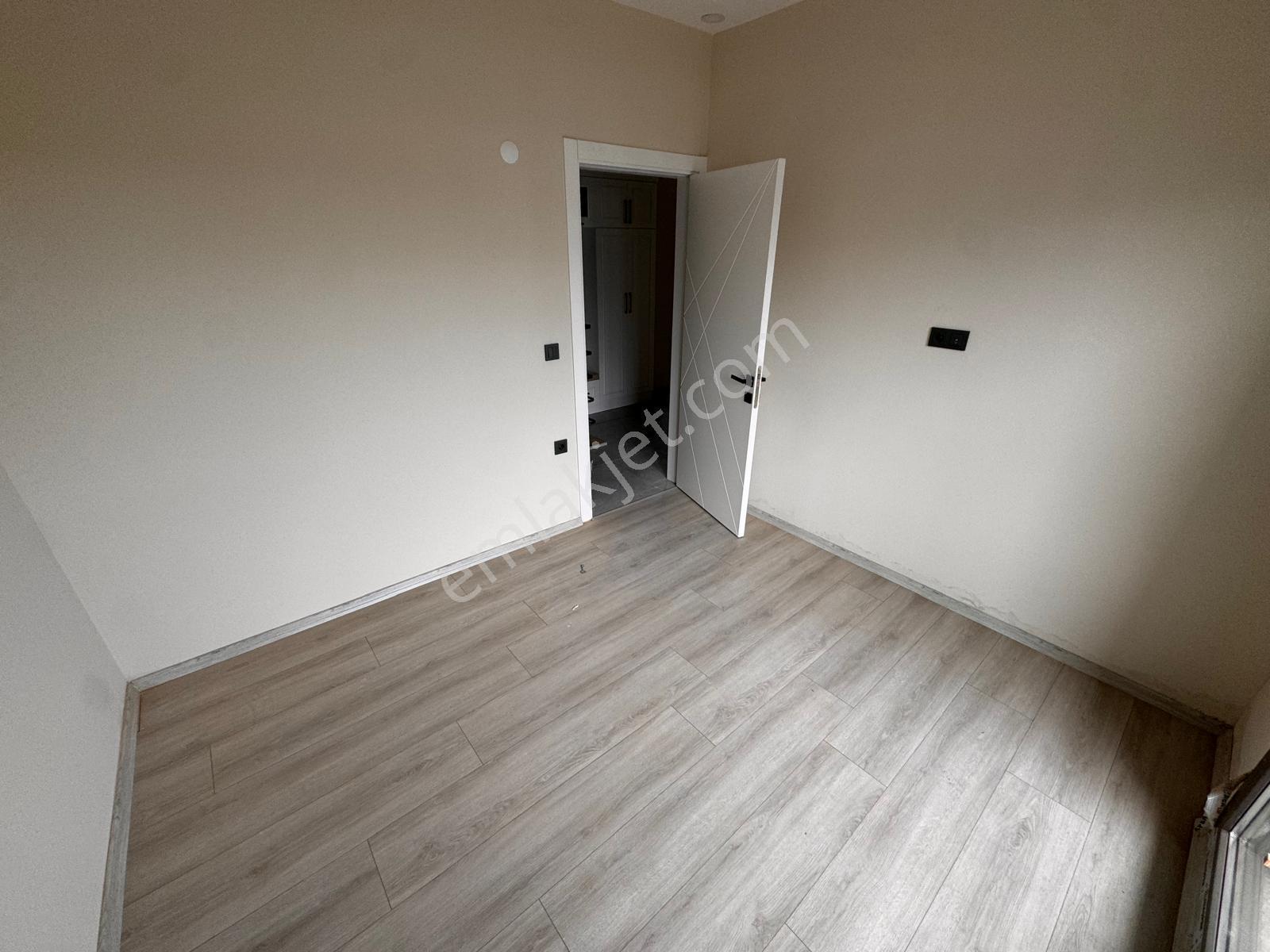 Edremit Çamlıbelde Site İçinde Kapalı Otopark 3+1 Dubleks Daire - Görsel 18