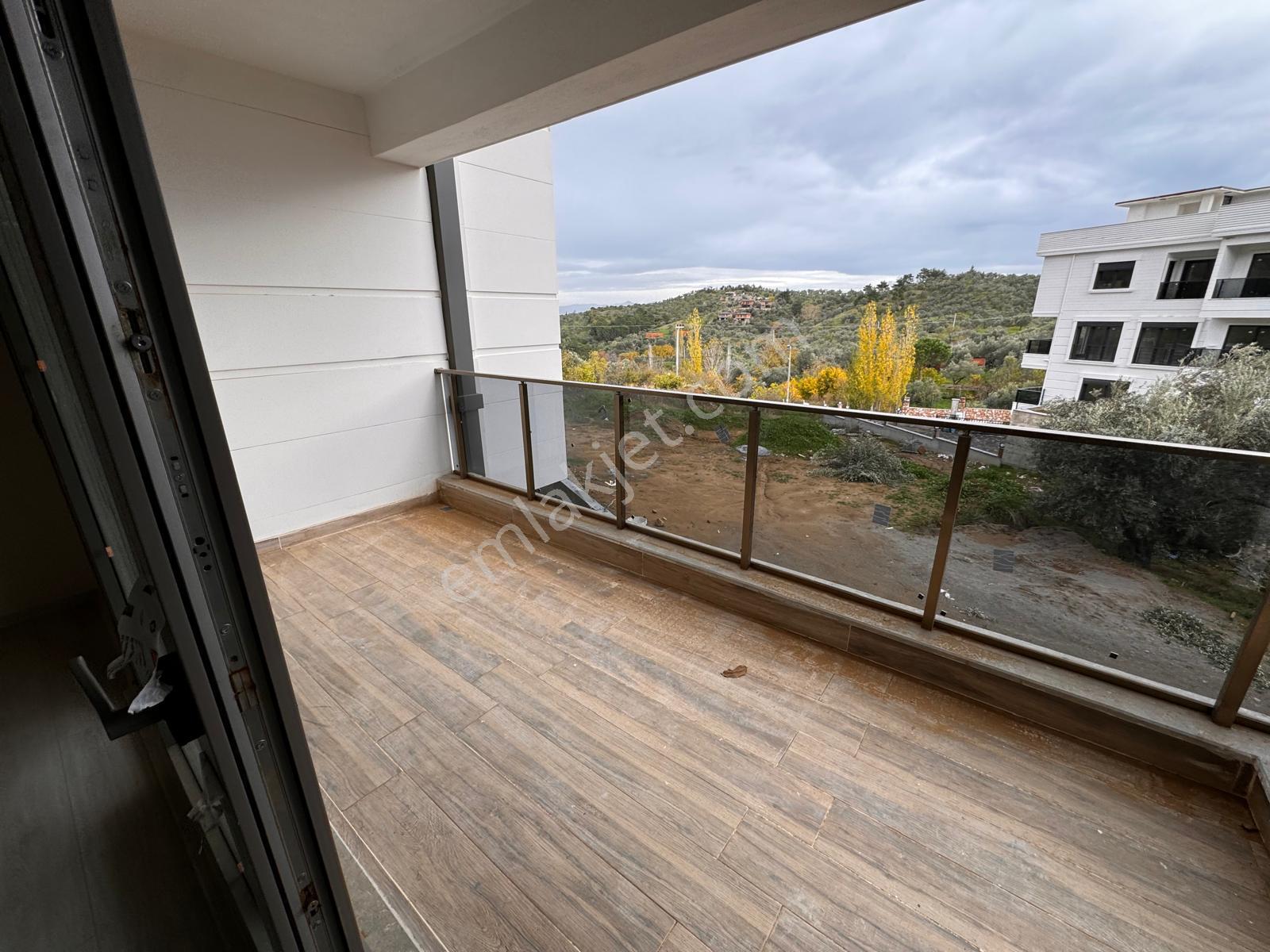 Edremit Çamlıbelde Site İçinde Kapalı Otopark 3+1 Dubleks Daire - Görsel 6
