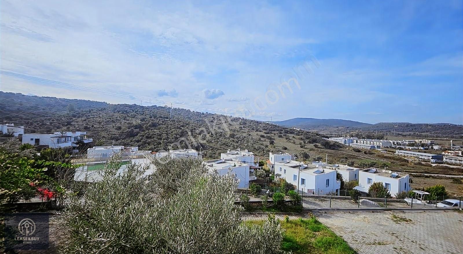 Bodrum Meşelik'te 2+1 Üst Kat Ferah Daire.