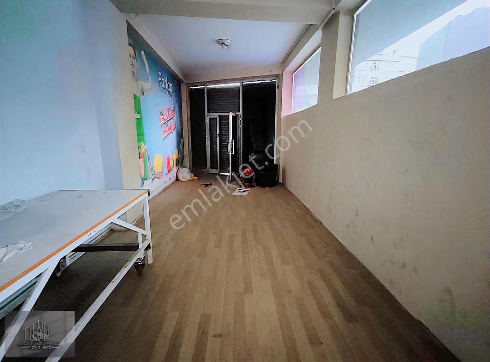 Sulyapıdan Cadde Üzerinde Kiralik Plaza - Görsel 25