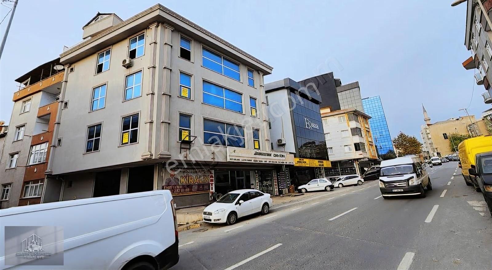 Sulyapıdan Cadde Üzerinde Kiralik Plaza - Görsel 19