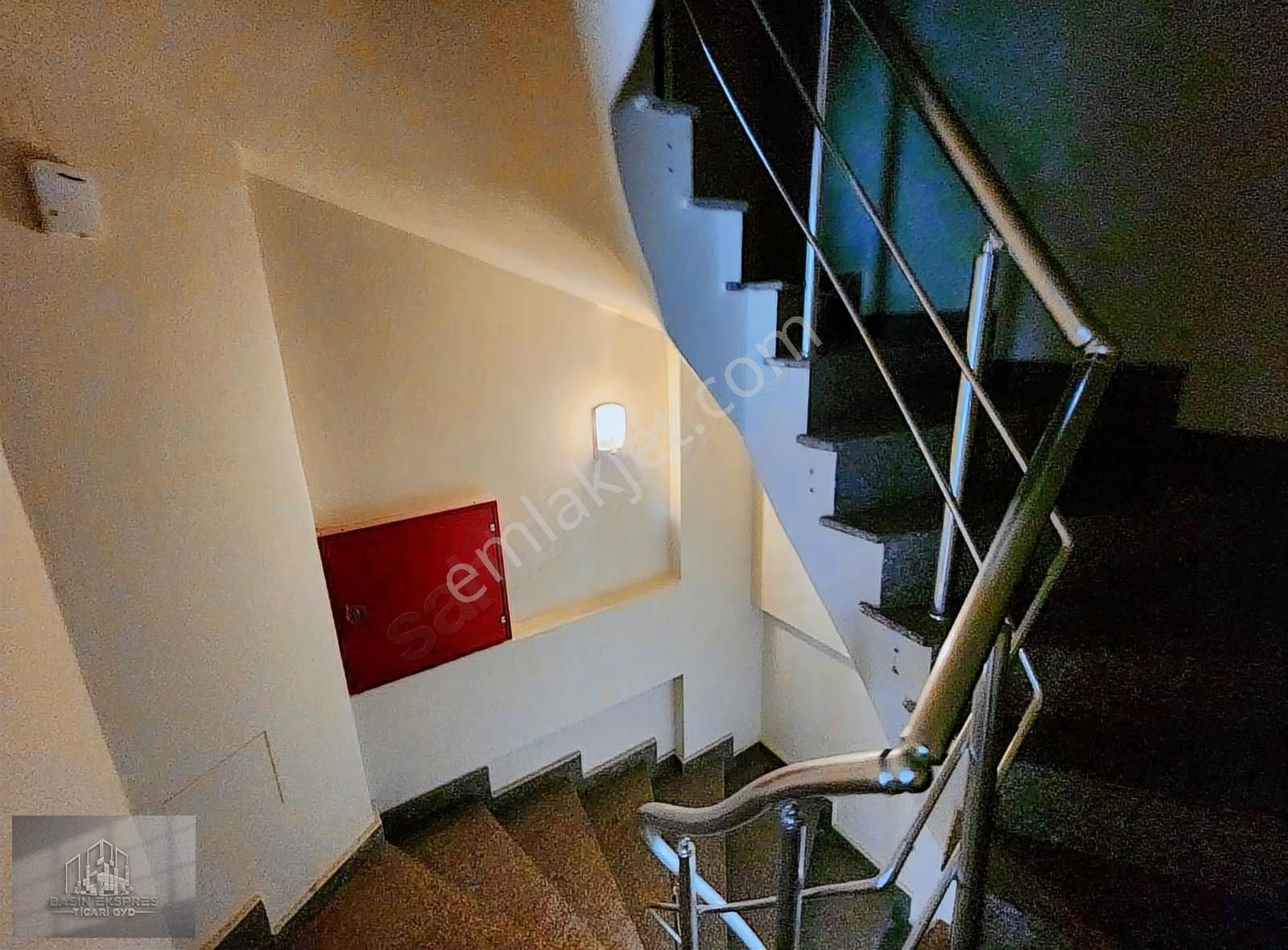 Sulyapıdan Müstakil 350 M2 Komple Kiralik Plaza İskanlı - Görsel 18