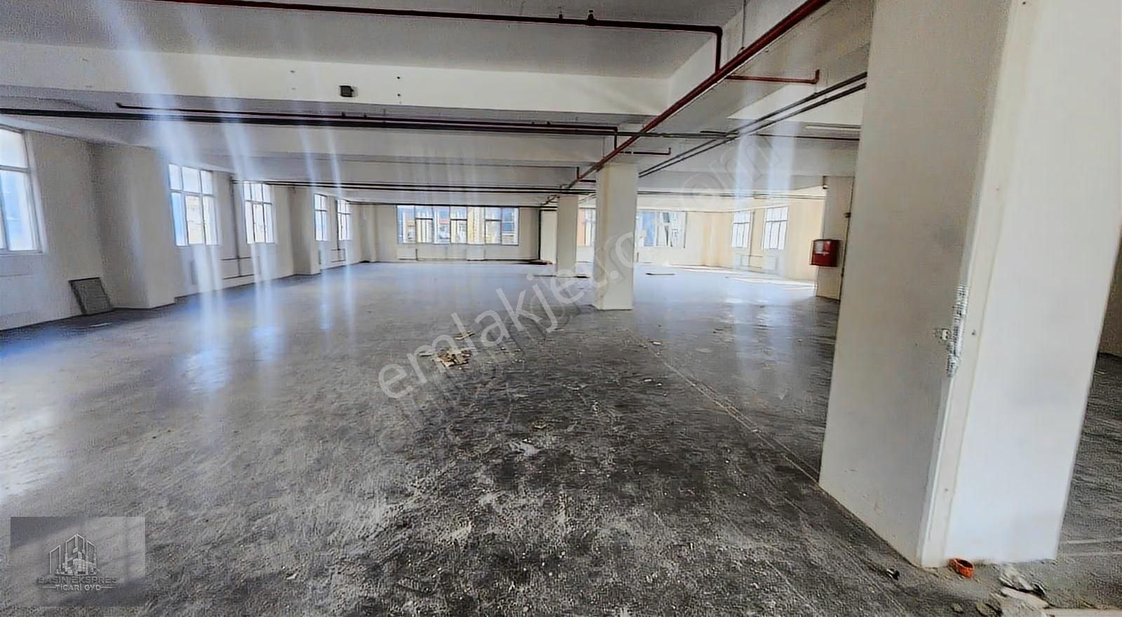 Sulyapıdan İskanli İş Yeri Depolama Ya Imalata Showroma Uygundur