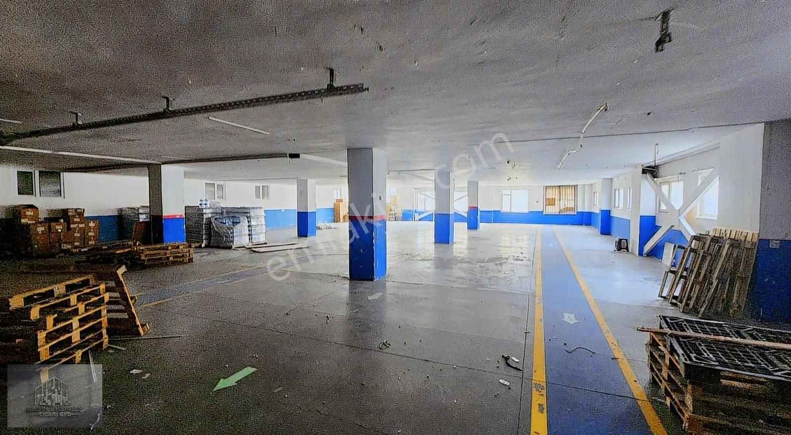 Sulyapıdan Giriş 1100 M2 Kıralık Depo Ve İş Yeri - Görsel 5