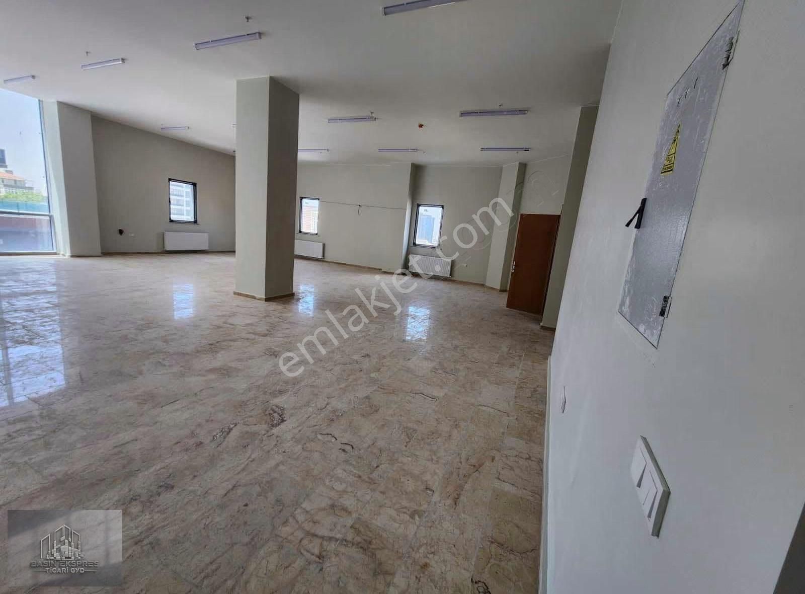 Sulyapıdan İskanlı Plaza Katı Metroya Yakın - Görsel 14