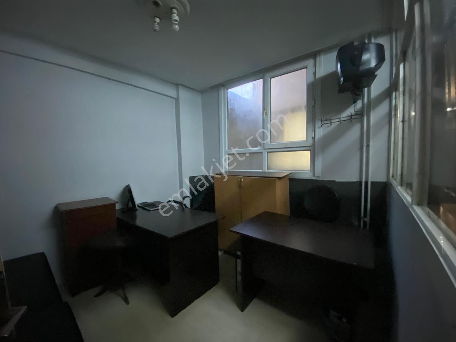 Gaziosmanpaşa Halitpaşa Caddesinde Korallar İş Merkezinde Asansörlü / 20m2/3. Kat/ Satılık Ofis - Görsel 4