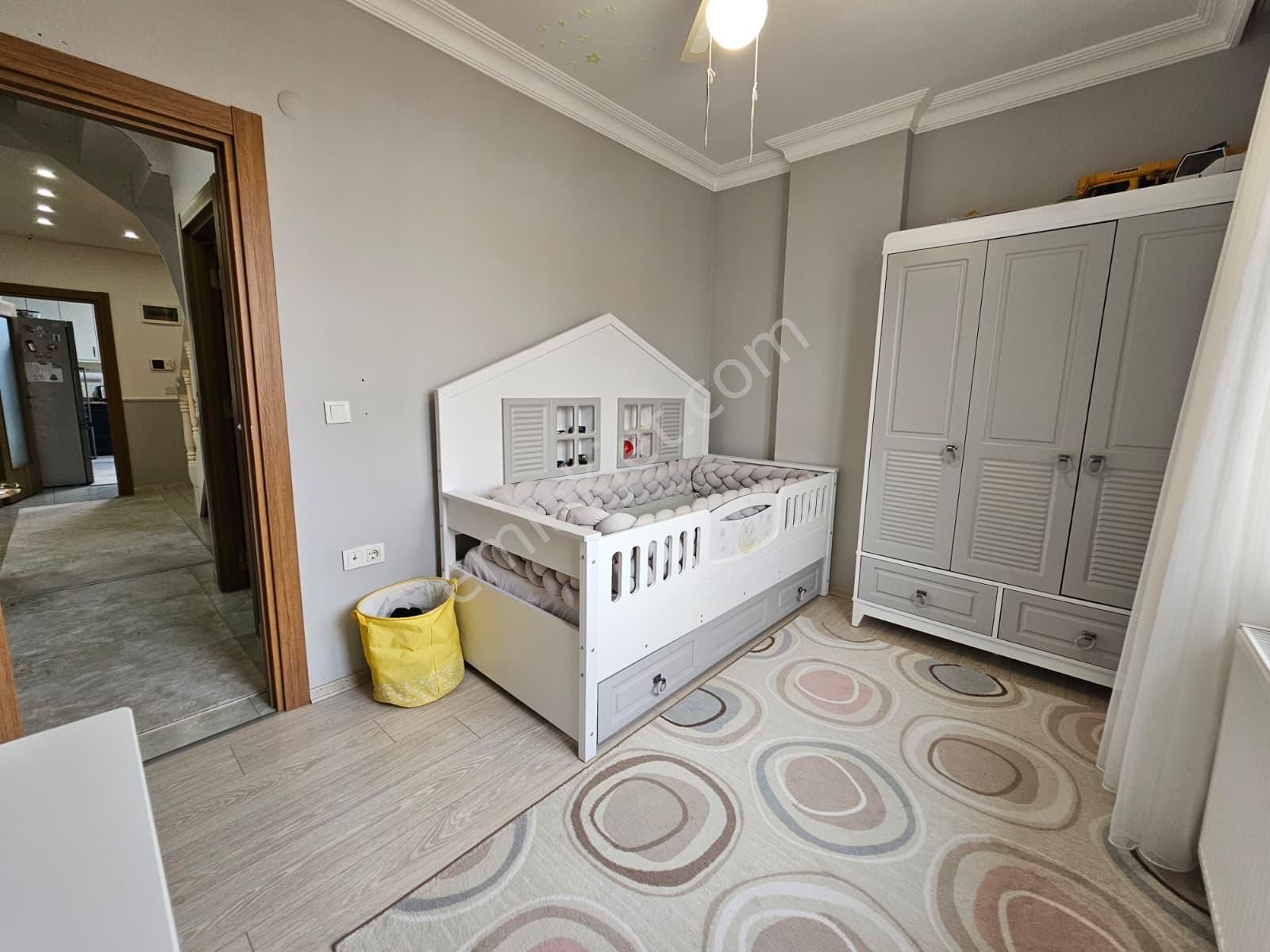 Zümrütevler 8 Yllık Bina Metroya 10dk Geniş Teraslı 4+2 Dubleks - Görsel 15