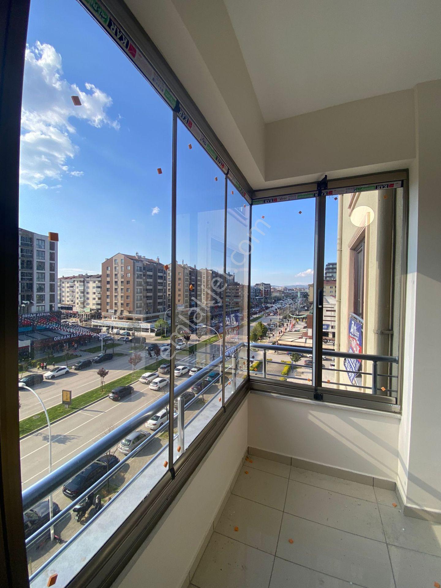 Artı'dan Özlüce Bulvara Cephe Geniş 3+1 Kiralık Daire - Görsel 12