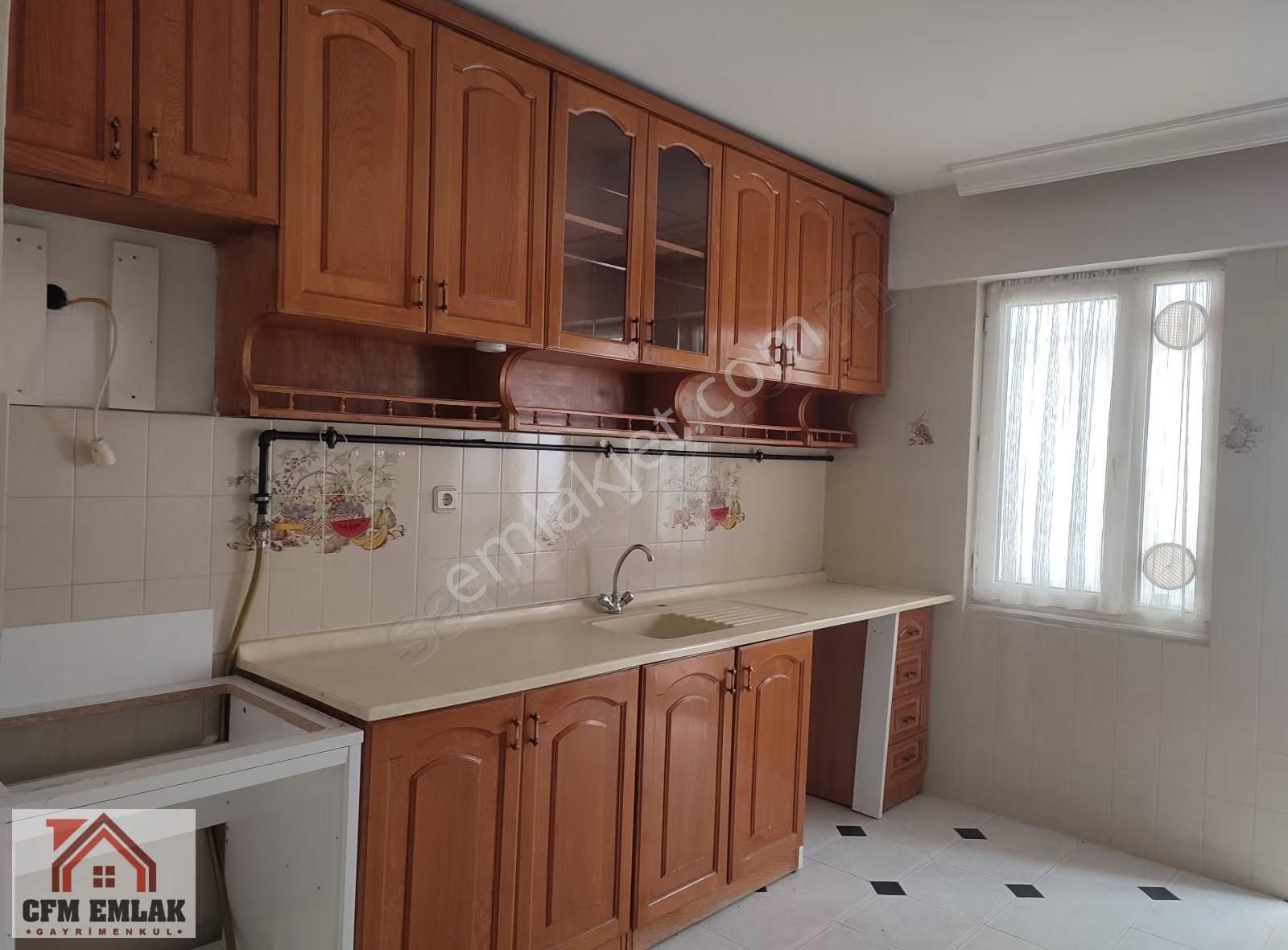 Hamidiye Mahallesi Kuğukent Sitesi 3+1 137m2 2.kat Kiralk Daire - Görsel 6