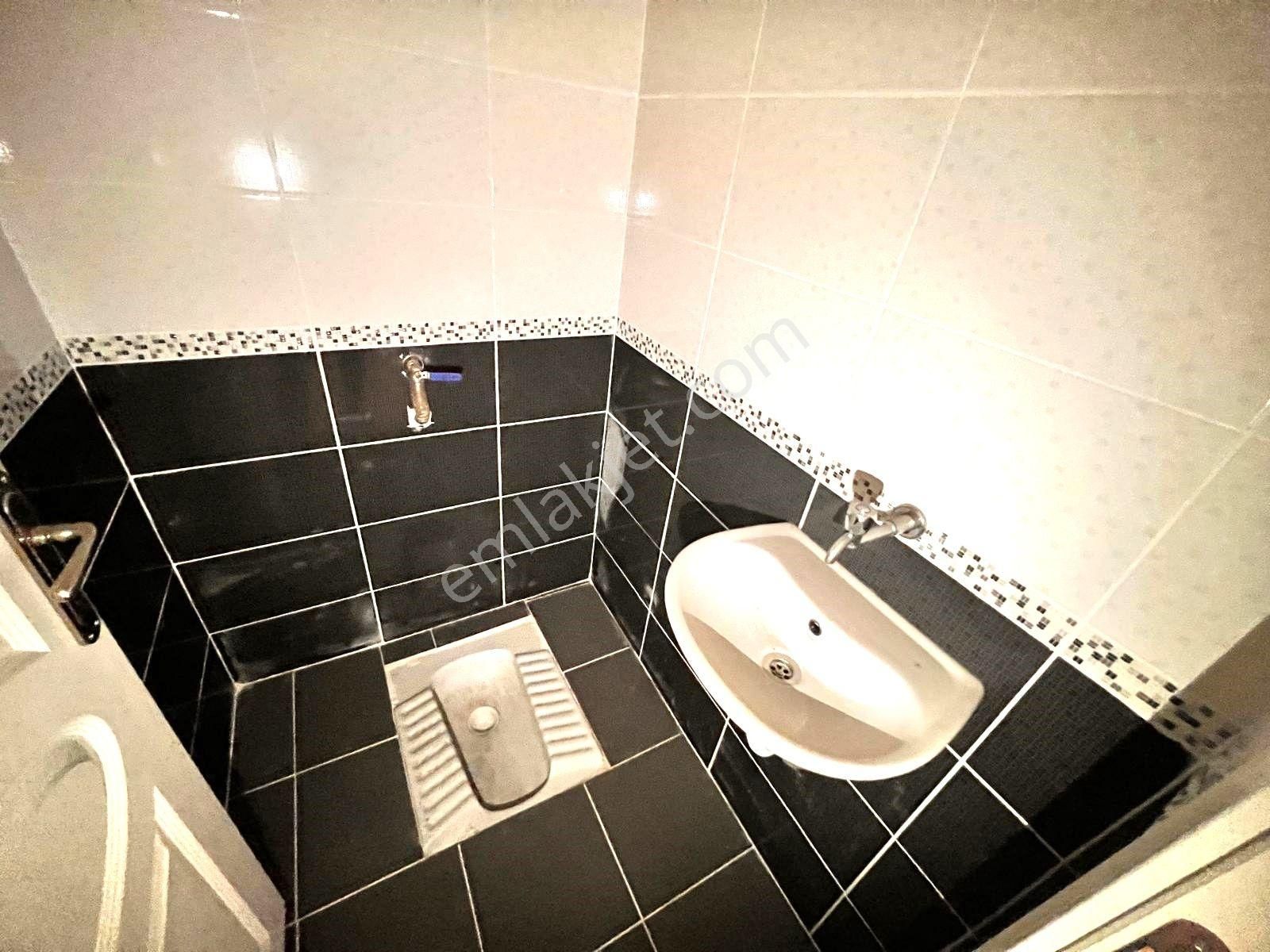 Seba'da Tevfikbey Mh 2+1 75m2 İskanlı Uygun Fiyatlı Yüksek Giriş - Görsel 21