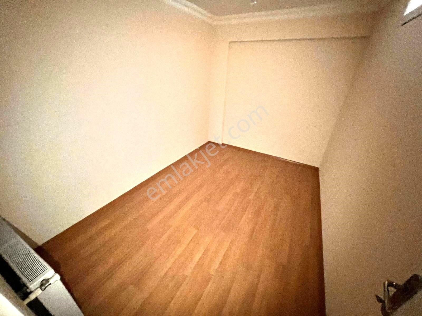 Seba'da Tevfikbey Mh 2+1 75m2 İskanlı Uygun Fiyatlı Yüksek Giriş - Görsel 12