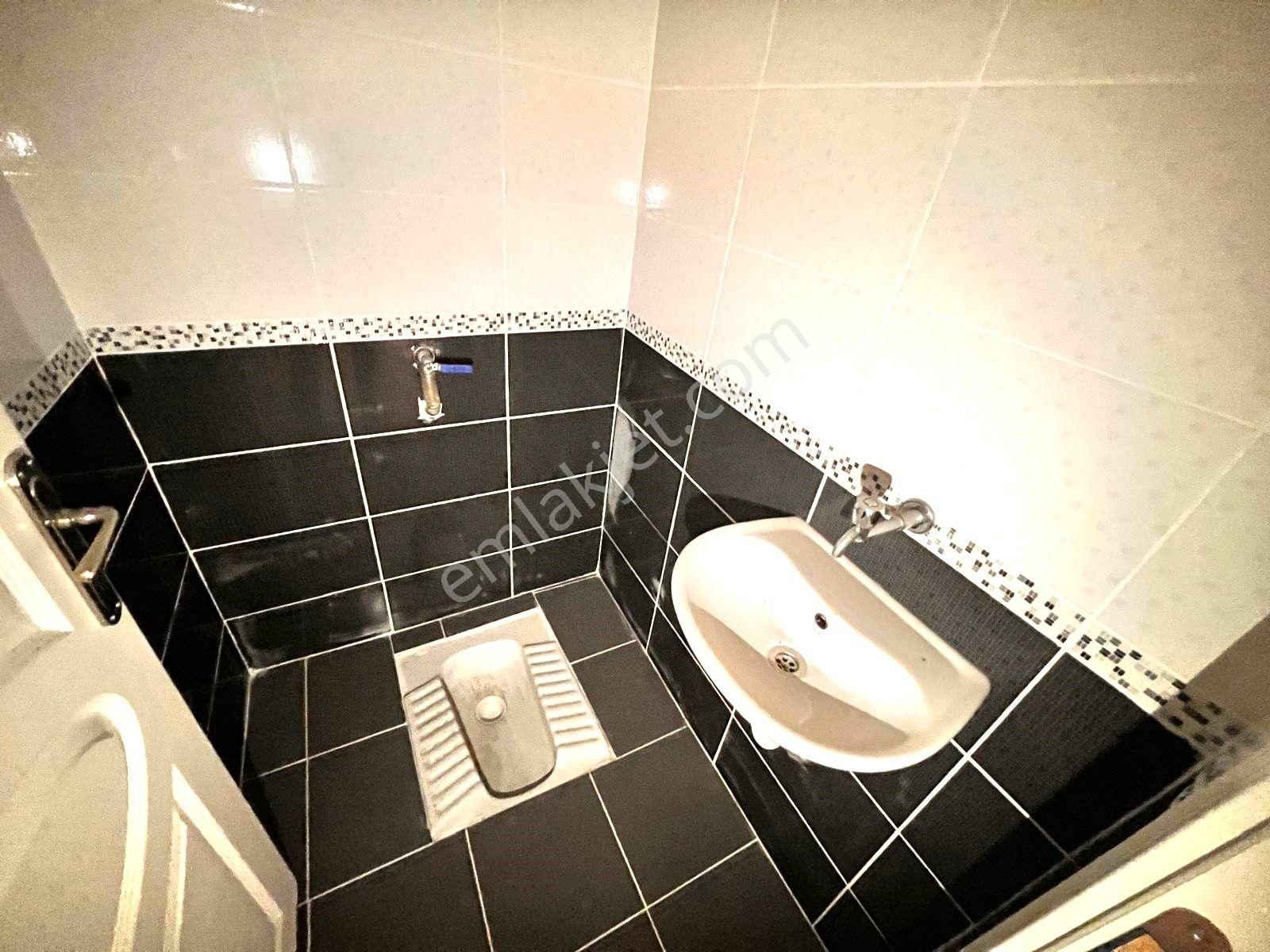 Seba'da Tevfikbey Mh 2+1 75m2 İskanlı Uygun Fiyatlı Yüksek Giriş - Görsel 22