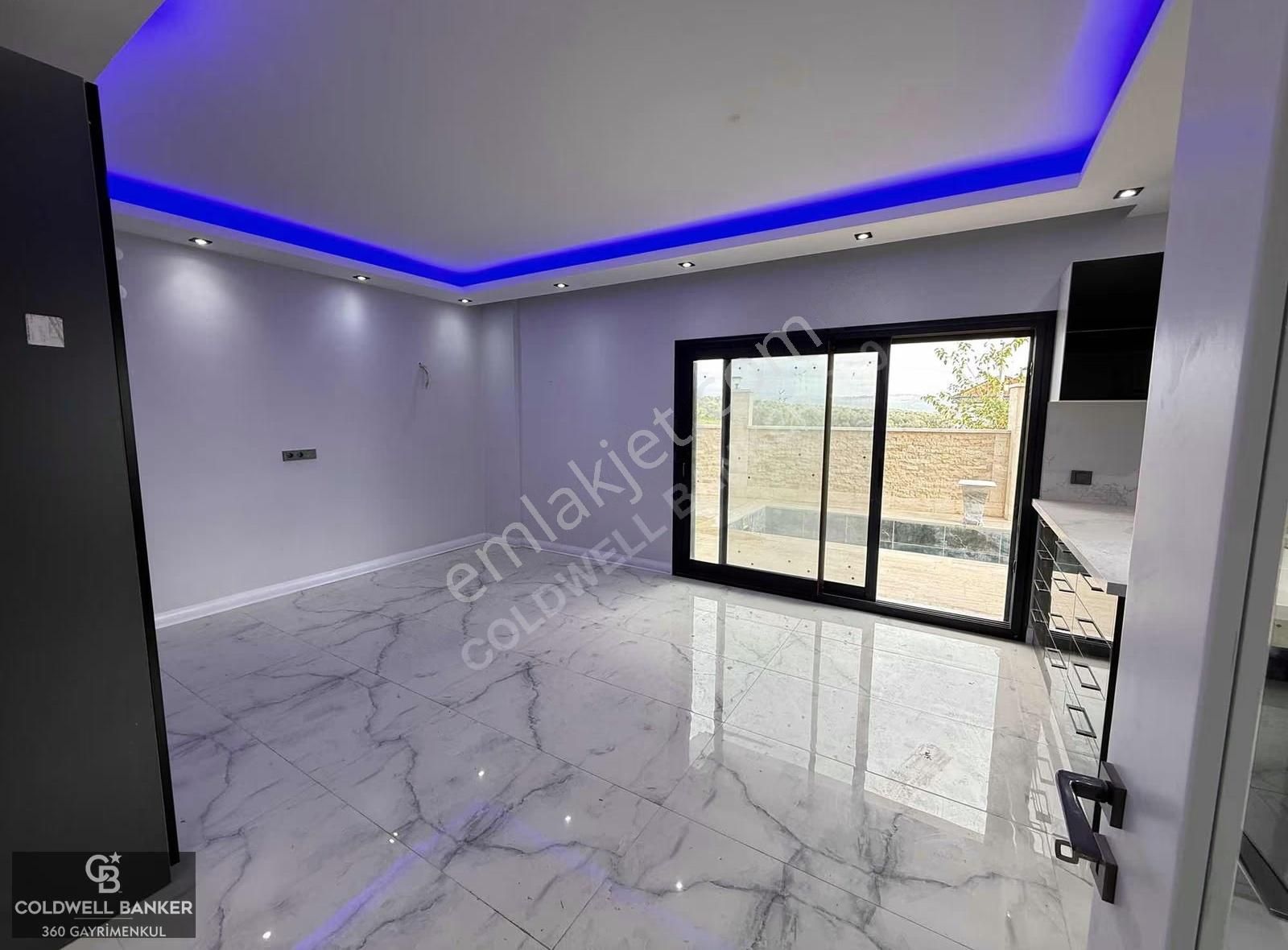 İzmir Torbalı Fevzi Çakmakta Tam Müstakil Dubleks Villa - Görsel 24