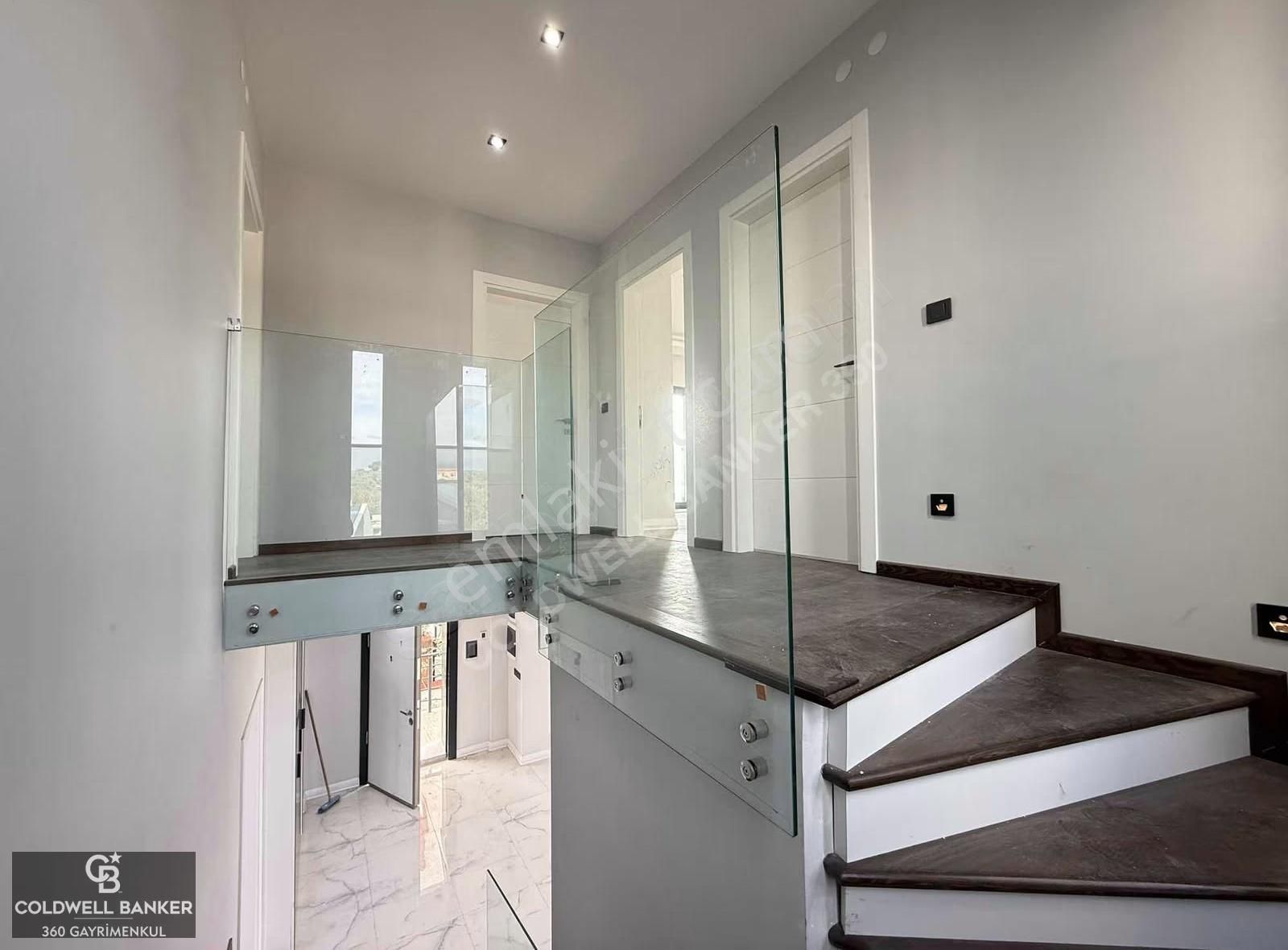 İzmir Torbalı Fevzi Çakmakta Tam Müstakil Dubleks Villa - Görsel 6