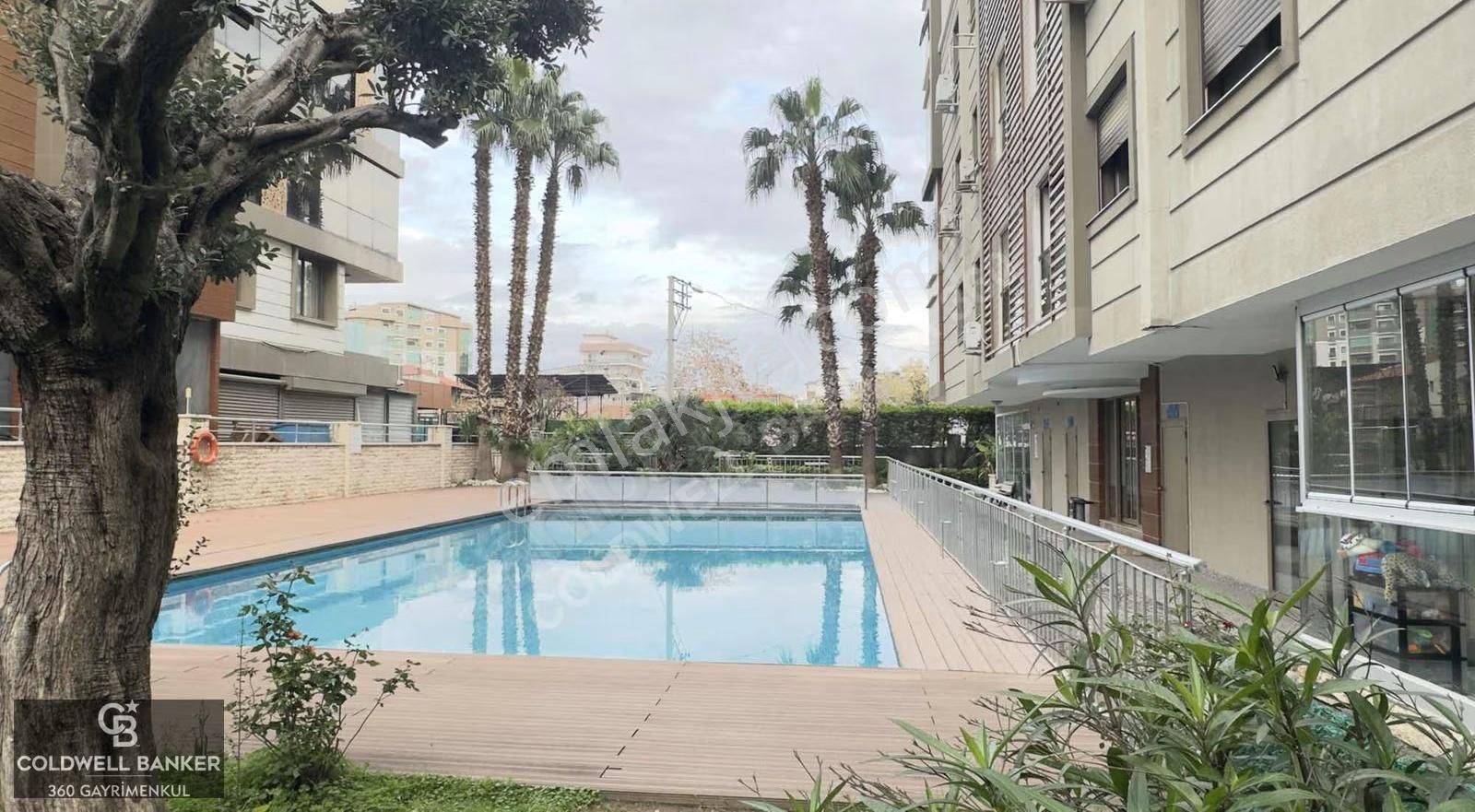 İzmir Mavişehir Havuzlu Güvenlikli Site'de Satılık 1+1 Şık Daire - Görsel 19