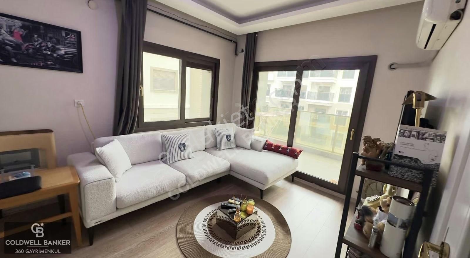 İzmir Mavişehir Havuzlu Güvenlikli Site'de Satılık 1+1 Şık Daire - Görsel 27