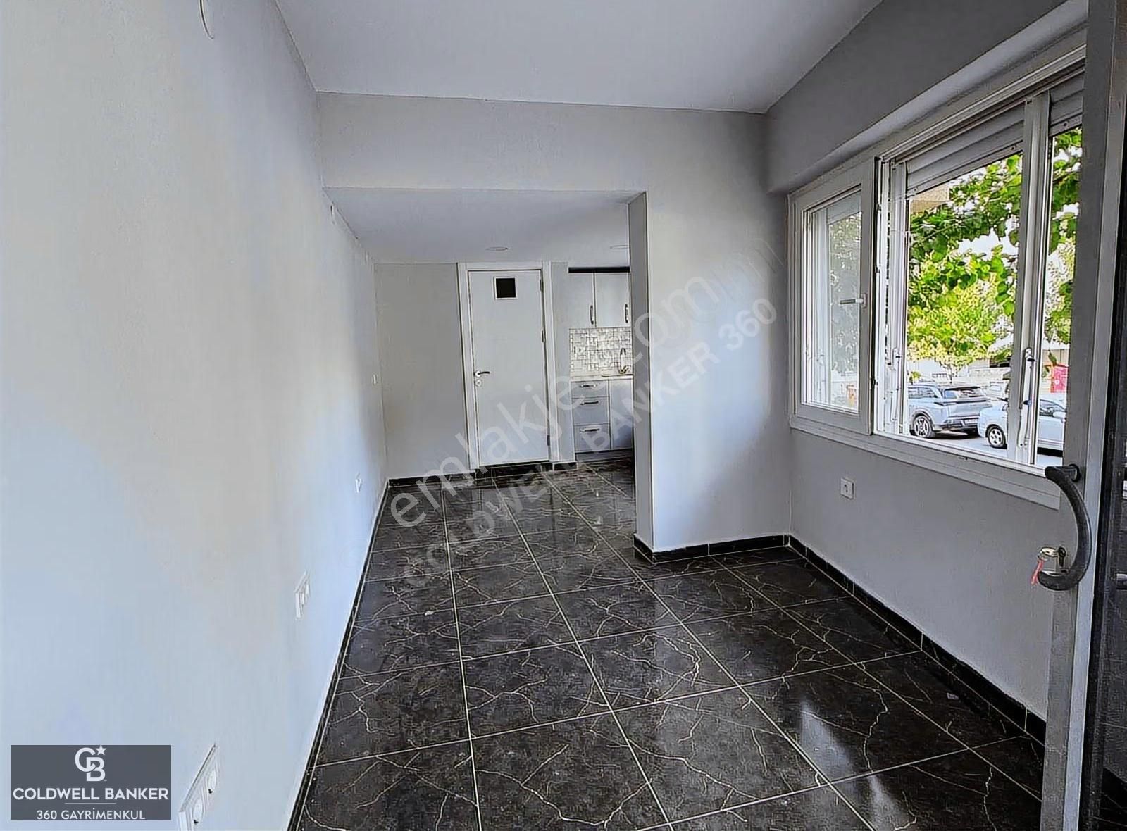 İnönü Cad. Üzeri Köşe Boş Kiralık Dükkan - Görsel 9