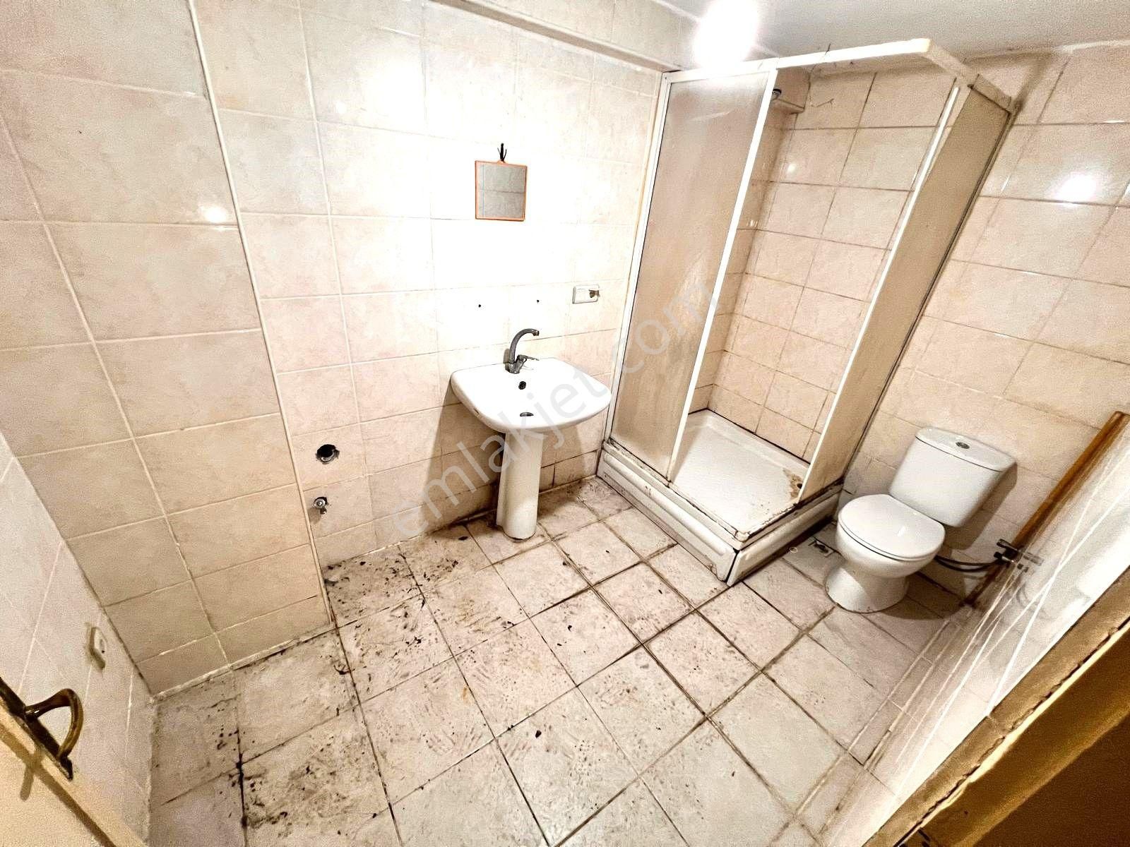 Seba'dan Tevfikbey Mh Kiralık 2+1 85m2 Kiralık Giriş Kat Dairee. - Görsel 24