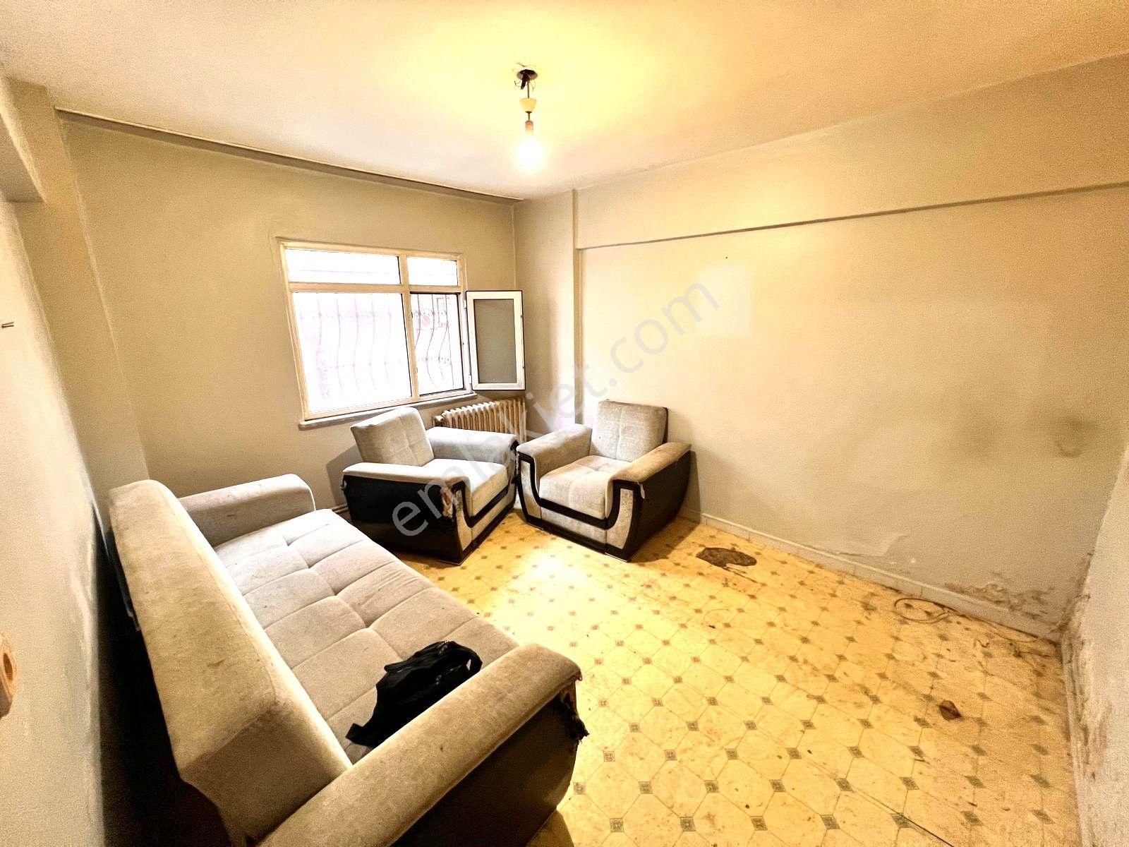 Seba'dan Tevfikbey Mh Kiralık 2+1 85m2 Kiralık Giriş Kat Dairee.