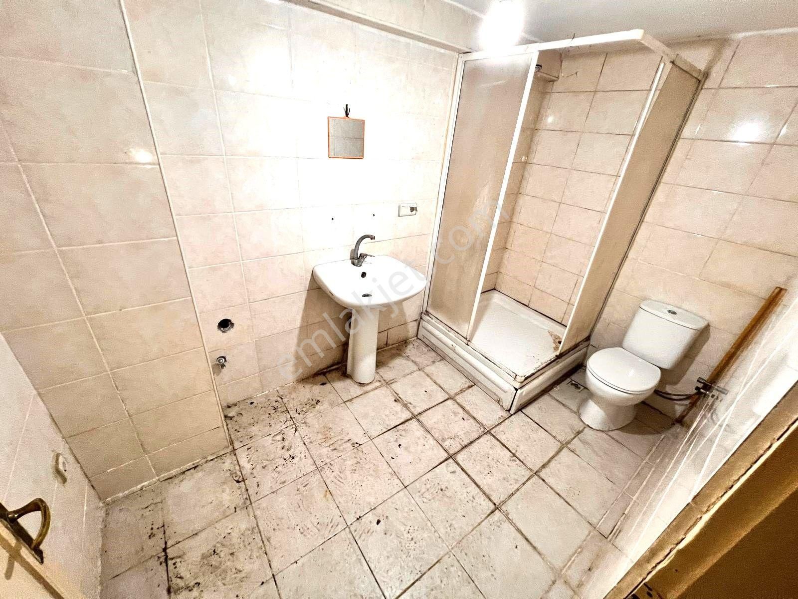 Seba'dan Tevfikbey Mh Kiralık 2+1 85m2 Kiralık Giriş Kat Dairee. - Görsel 23