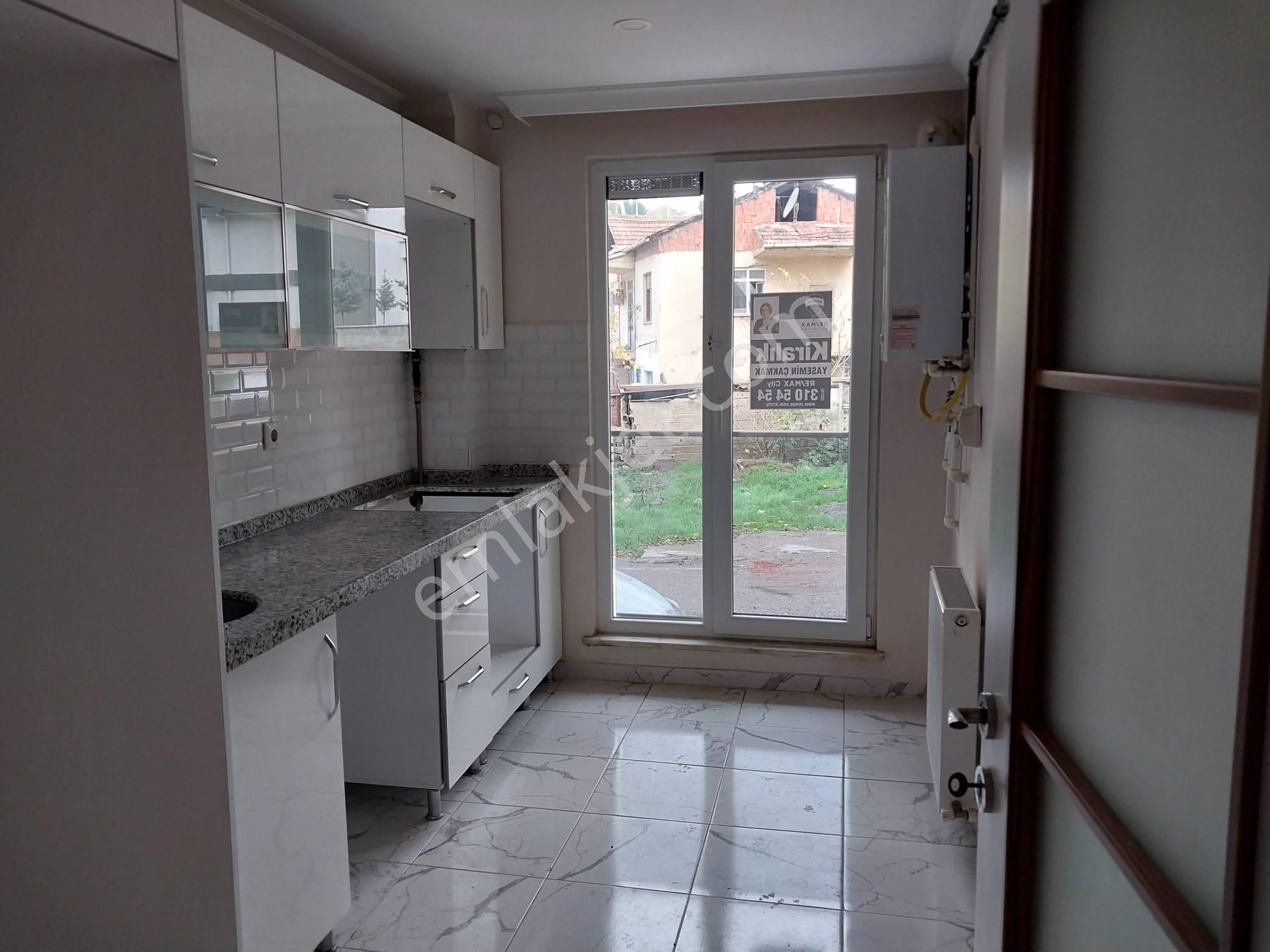 Tuzla İçmelerde Yüksek Giriş 2+1 Kiralık Daire - Görsel 26