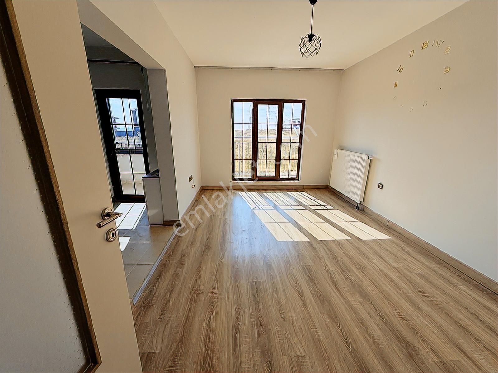 Özbey'den Yaşamkent'te Kiralık 2+1 Daire - Görsel 2