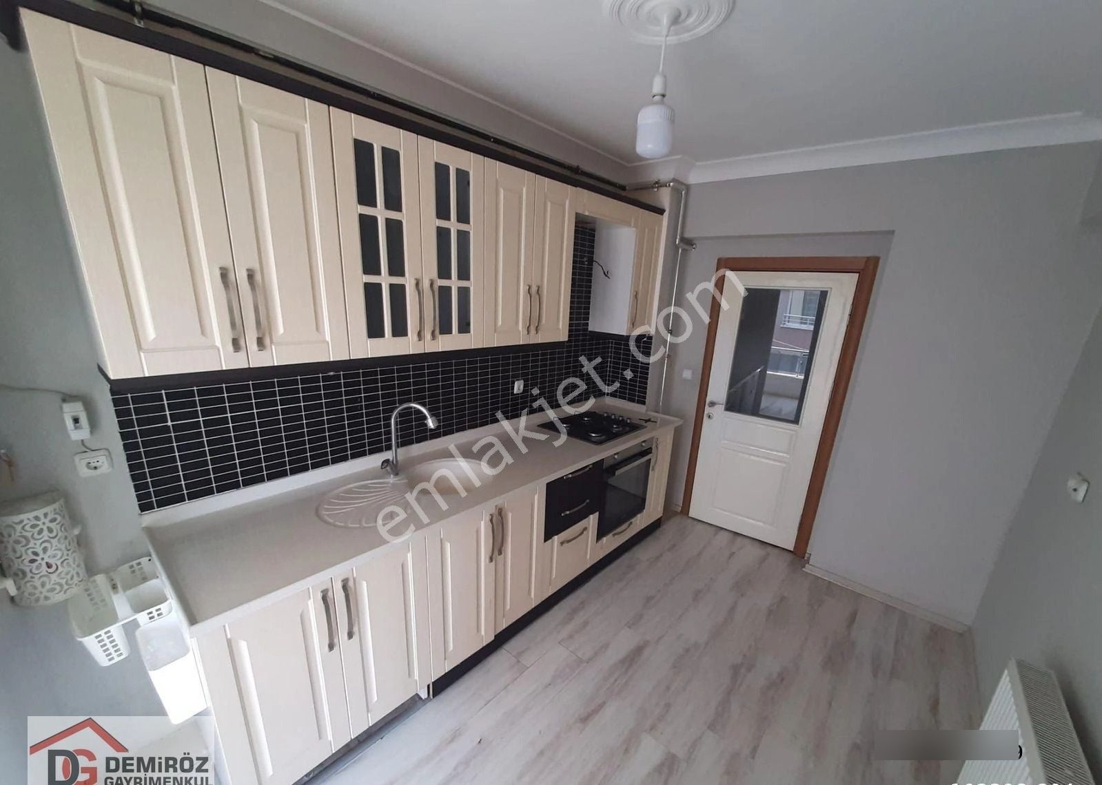 Demiröz'den Konumuyla Kazandıran Konforuyla Yaşatan Çift Dev Balkonlu 3+1 😍🔐📍✨ - Görsel 33