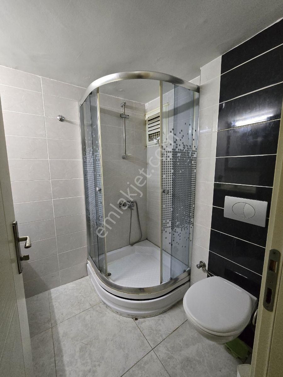 Uçan Emlak- Üçyol Metro Yakını, 3+1, Dekorlu, Doğalgazlı, Boş - Görsel 18