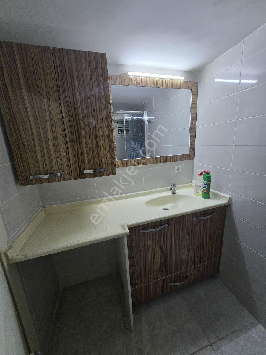 Uçan Emlak- Üçyol Metro Yakını, 3+1, Dekorlu, Doğalgazlı, Boş - Görsel 23