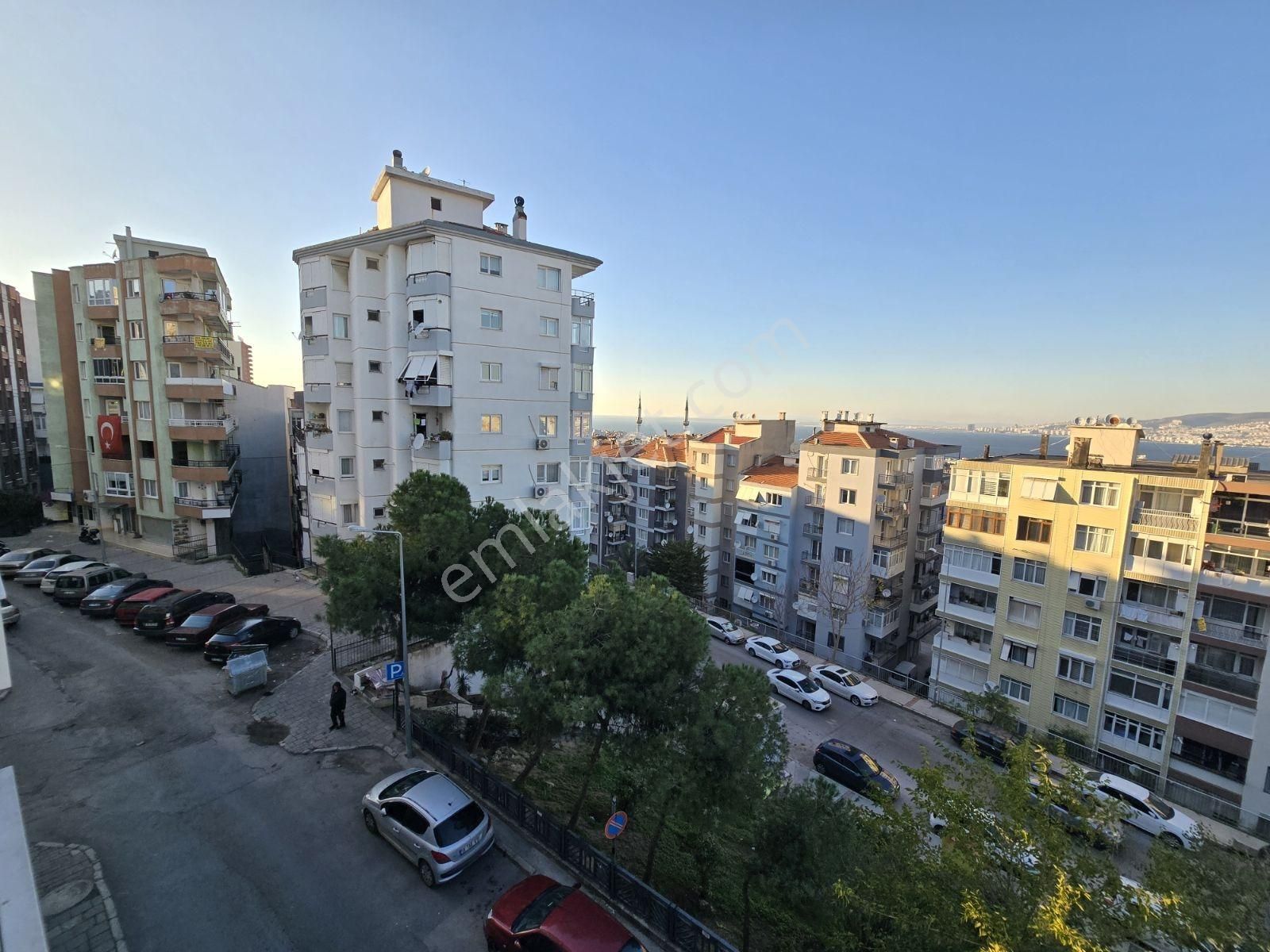 Uçan Emlak- Hastane Ve Metro Yakını, Deniz Manzaralı, Ara Kat - Görsel 5