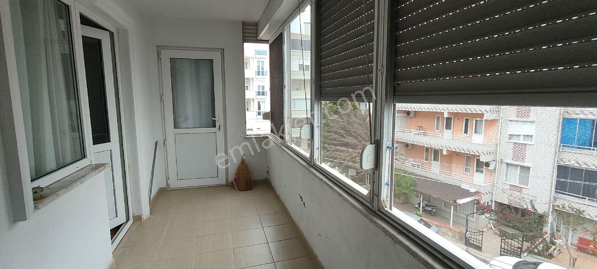 Ayvalık Sarımsaklı'da Eşyalı Kiralık 3+1 Daire - Görsel 28
