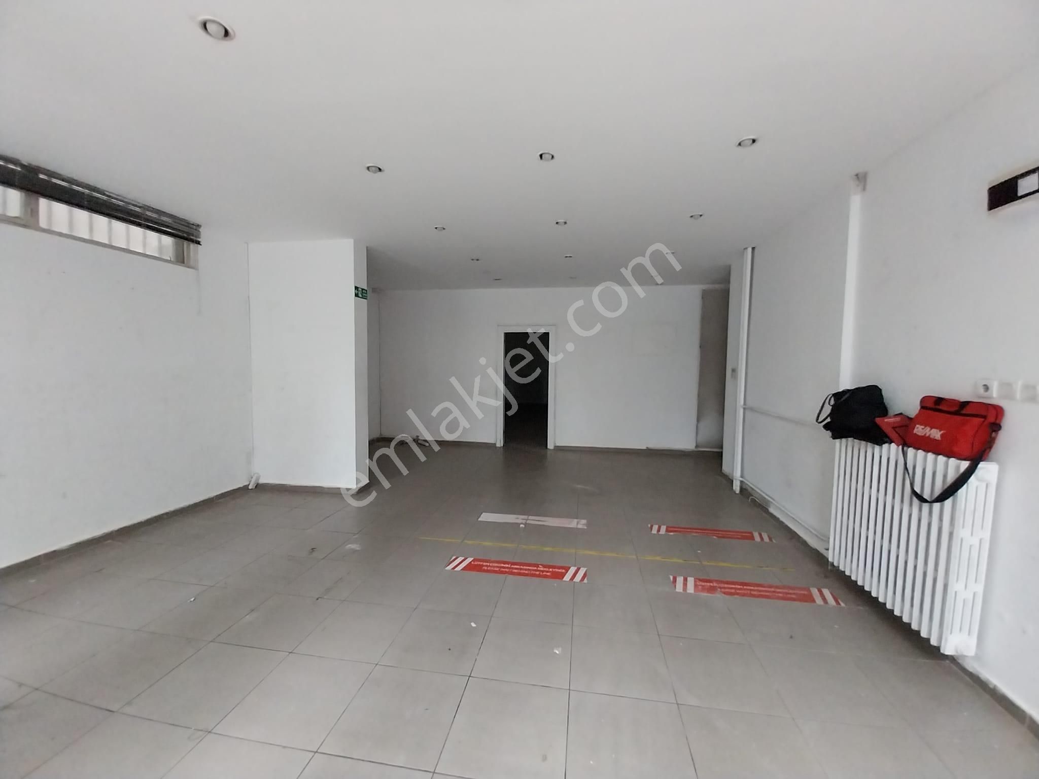 Kadıköy İnönü Caddesi Ozan Sokak Kiralık Dükkan - Görsel 18