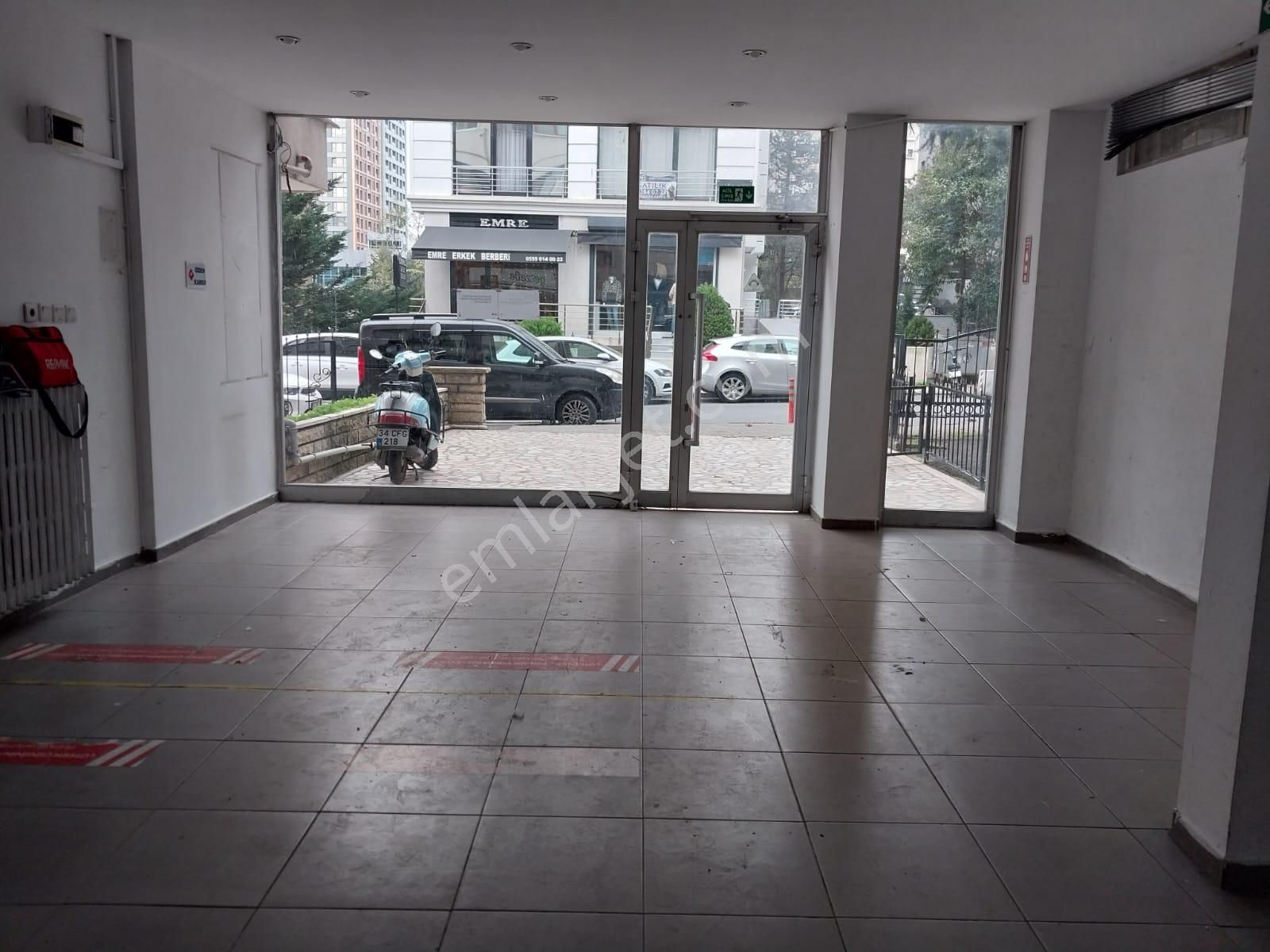 Kadıköy İnönü Caddesi Ozan Sokak Kiralık Dükkan - Görsel 11