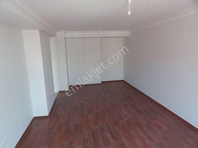 Ünalan'da Metro-metrobüs Yakını Genç Bina Fırsat Satılık Daire 2+1,85m2 - Görsel 22