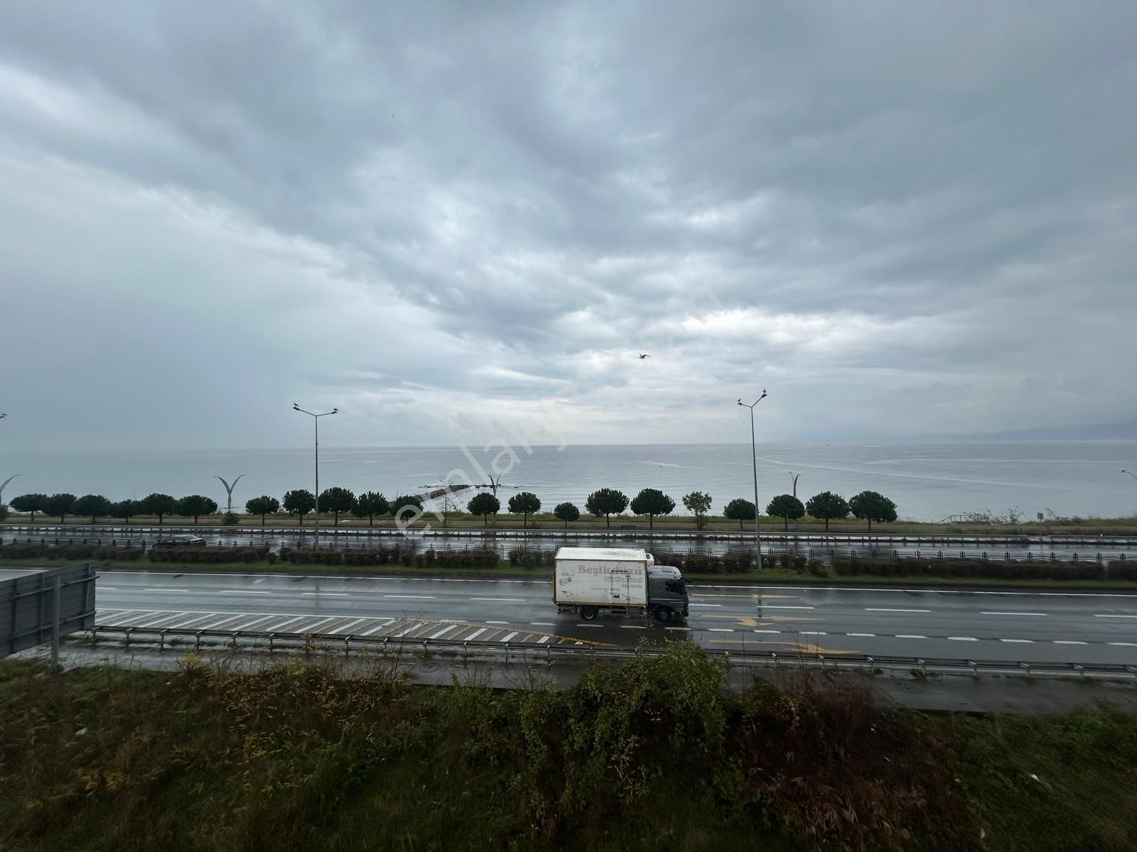 Premar Gayrimenkulden Araklı Yolgörende Fırsat Satılık Bina - Görsel 9