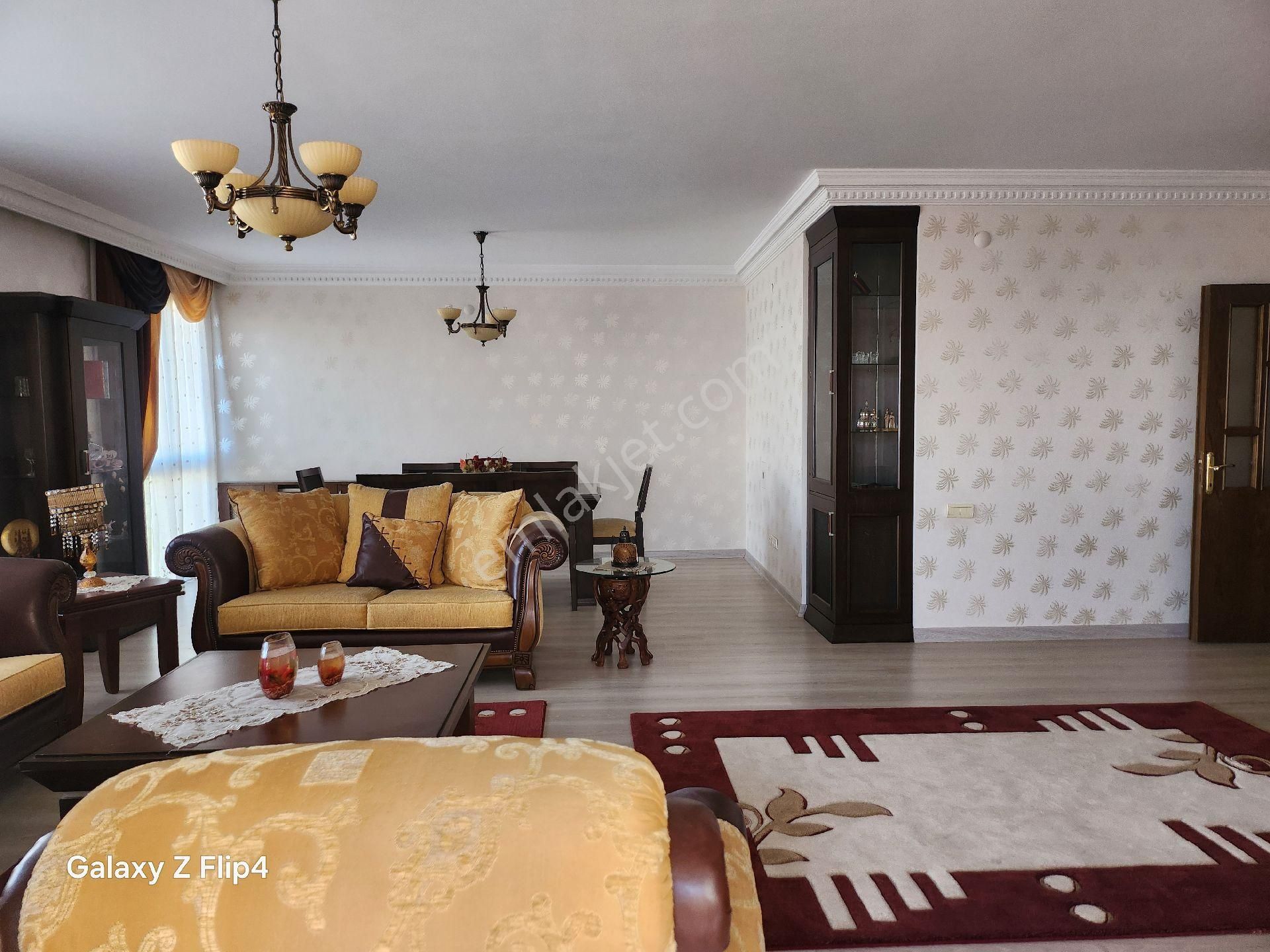 Çankaya Yıldız Hilal Mahallesinde Teraslı Vadi Manzaralı Satılık Dubleks Daire - Görsel 25