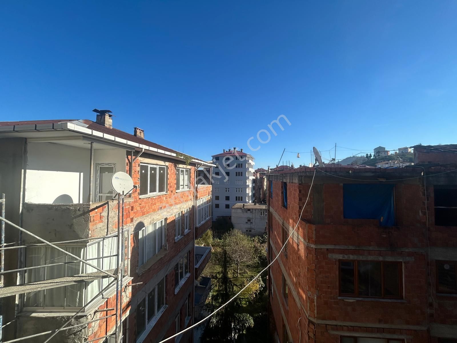 Premar Gayrimenkul Sürmene Yemişli Mah. Satılık Bina Ve Daireler - Görsel 25