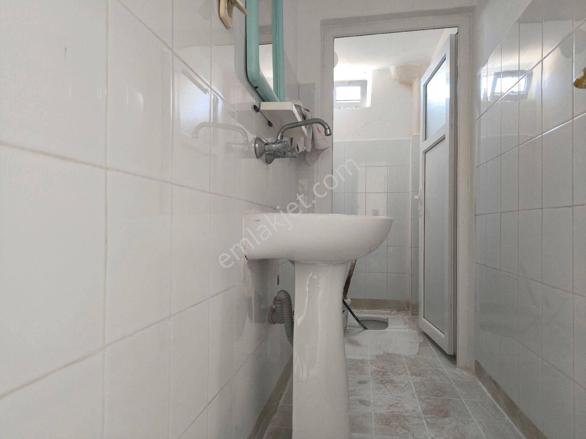 Manavgat Aşağı Işıklar Mahallesi'nde Ara Kat 3+1 Kiralık Daire - Görsel 12