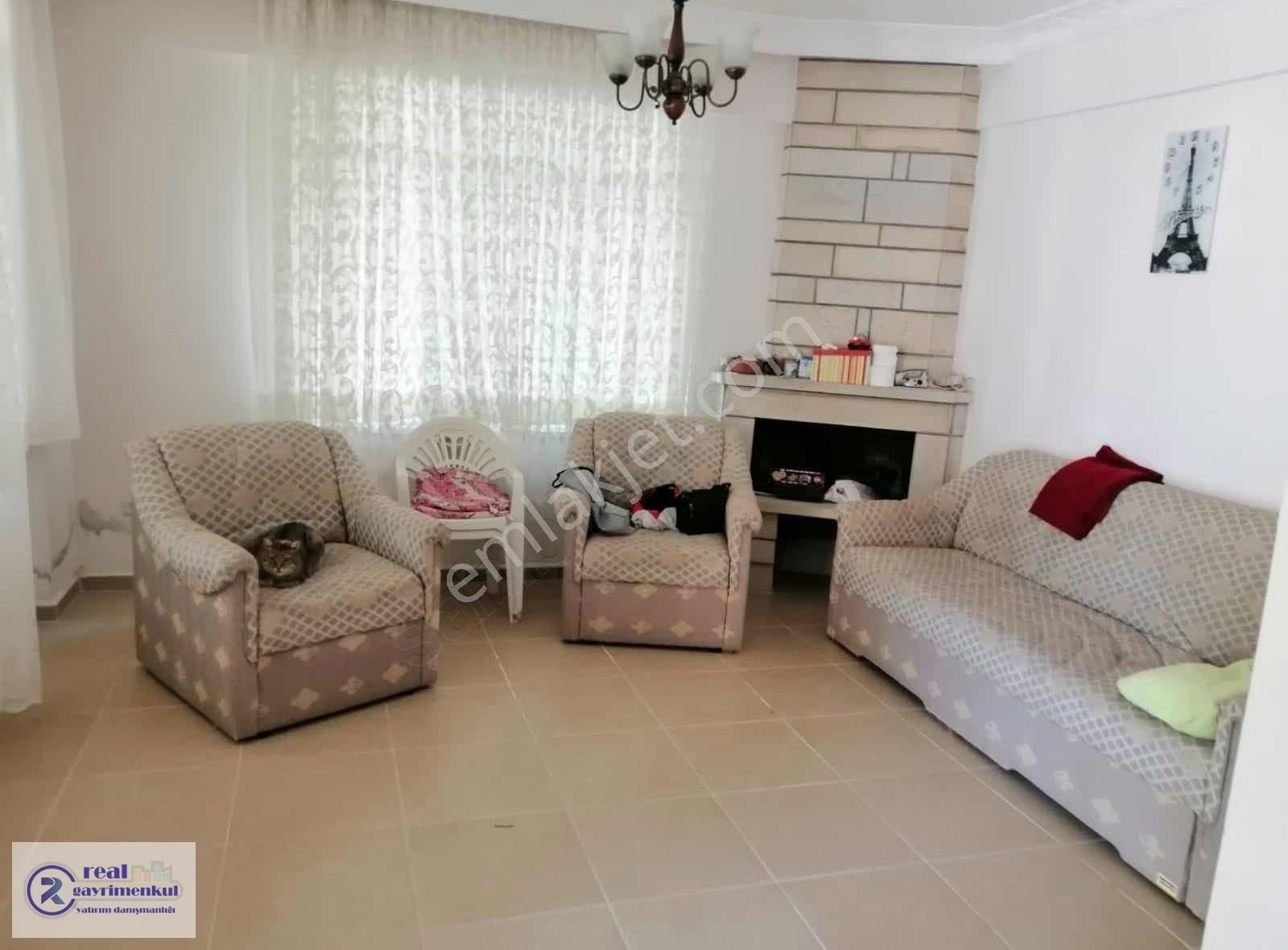 Avşa Adası'nda Denize Yürüme Mesafesinde Satılık Tripleks Villa - Görsel 12