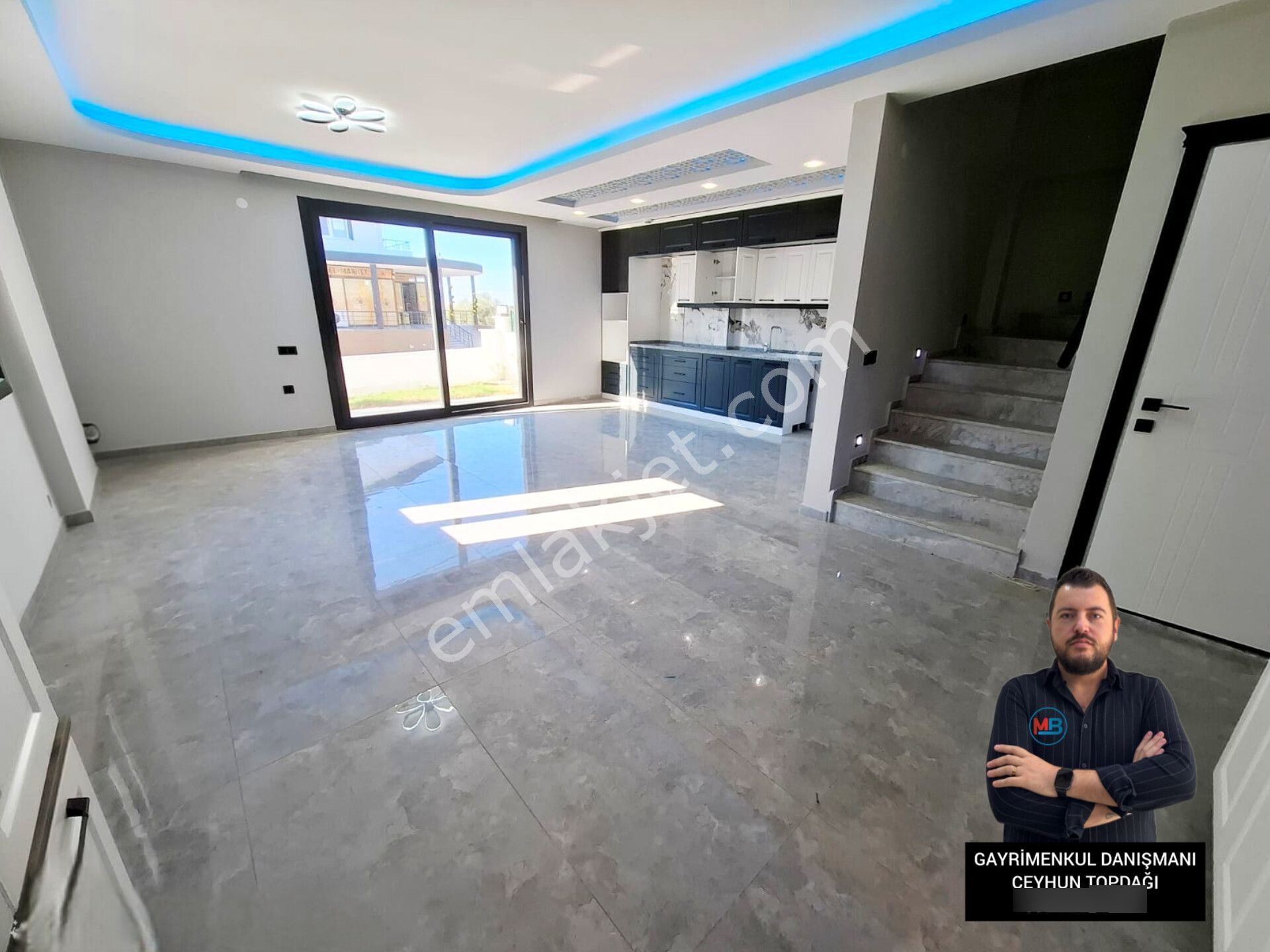 Didimde Satılık 3+1 Geniş Kullanışlı Tripleks Ön Cephe Müstakil Bahçeli Villa ! - Görsel 5