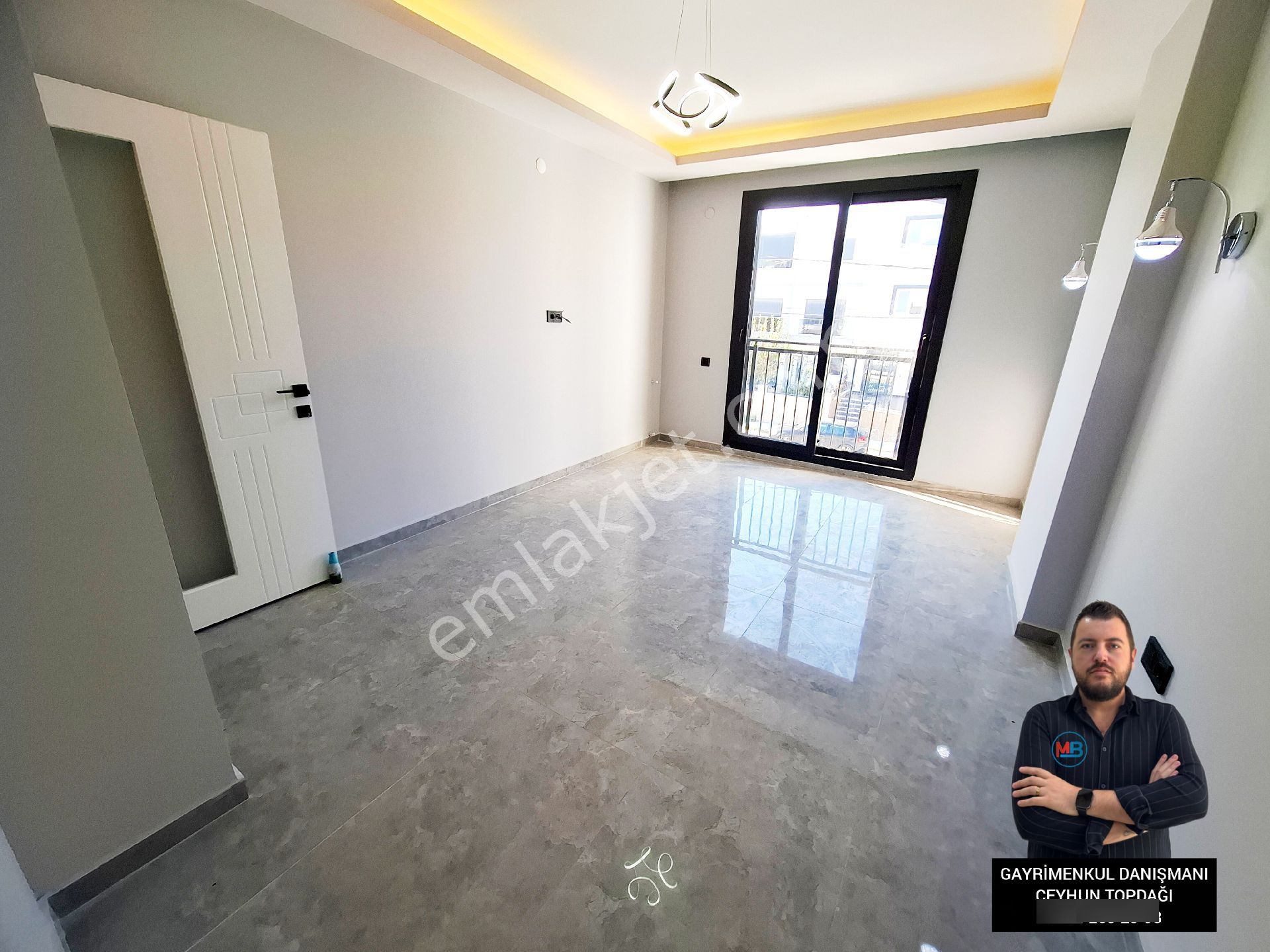 Didimde Satılık 3+1 Geniş Kullanışlı Tripleks Ön Cephe Müstakil Bahçeli Villa ! - Görsel 20